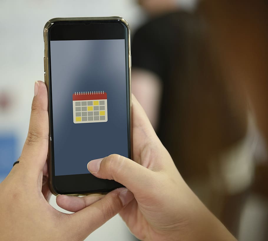 Person Holding Iphone Displaying Calendar, Telephone, - Free Taking A Picture Of Phone - HD Wallpaper 