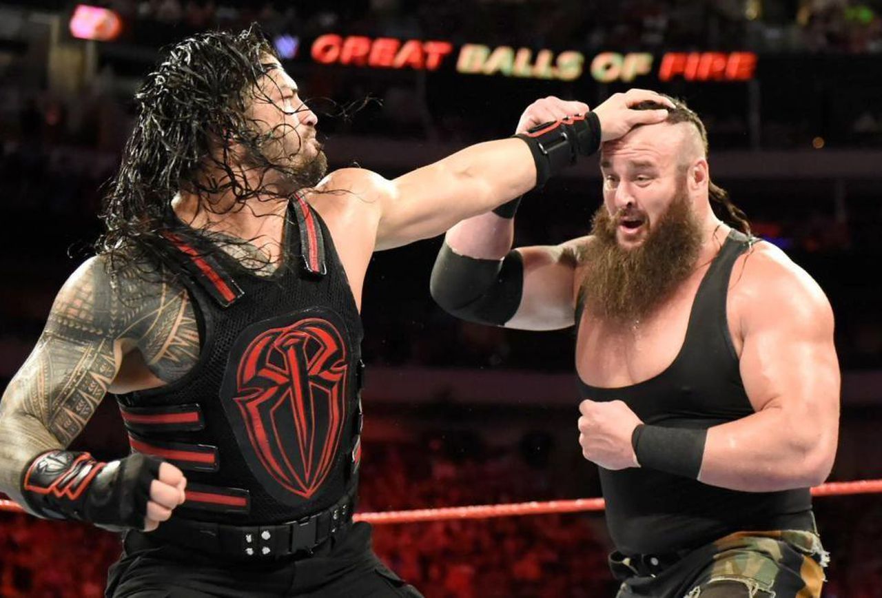 Fight Between Braun Strowman And Roman Reigns - Roman Reigns Vs Braun Strowman - HD Wallpaper 