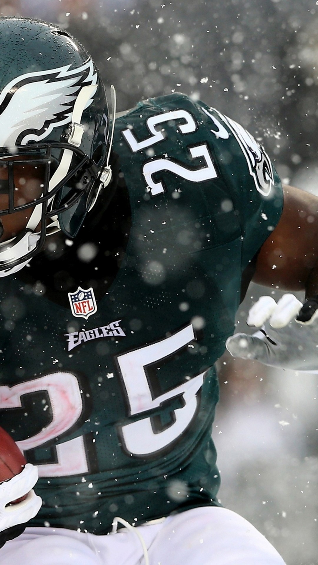 Eagles Football Iphone X Wallpaper With Resolution - Lesean Mccoy Eagles - HD Wallpaper 