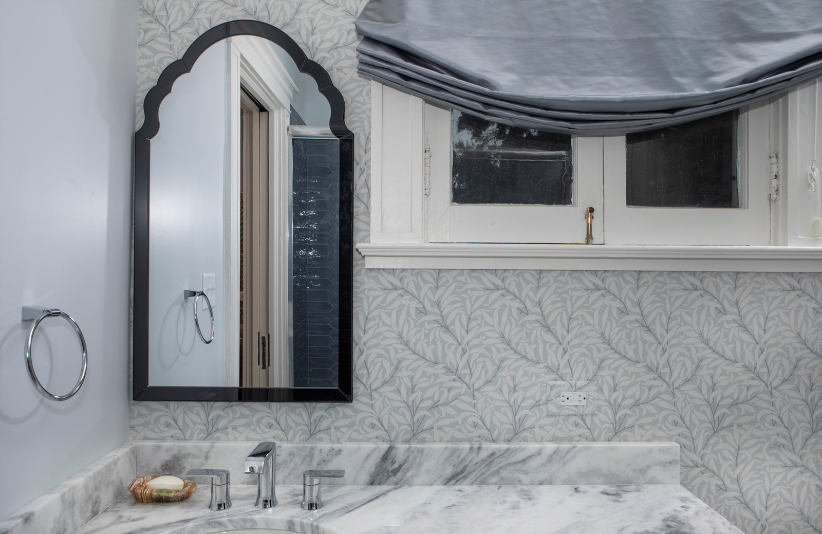 Bathroom - HD Wallpaper 