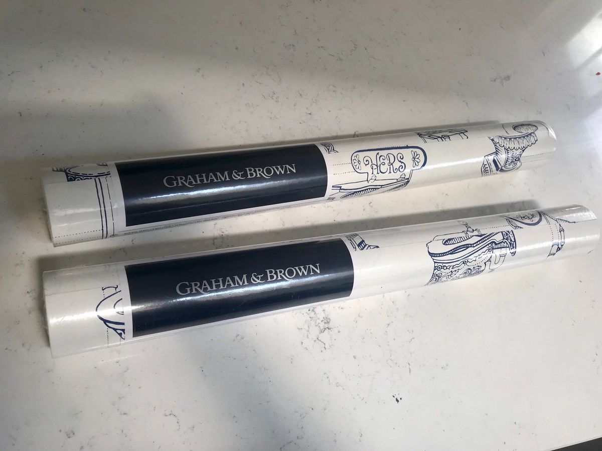 Gorgeous Wallpaper By Graham And Brown In Their ‘loo - Graham And Brown Loo Loo - HD Wallpaper 