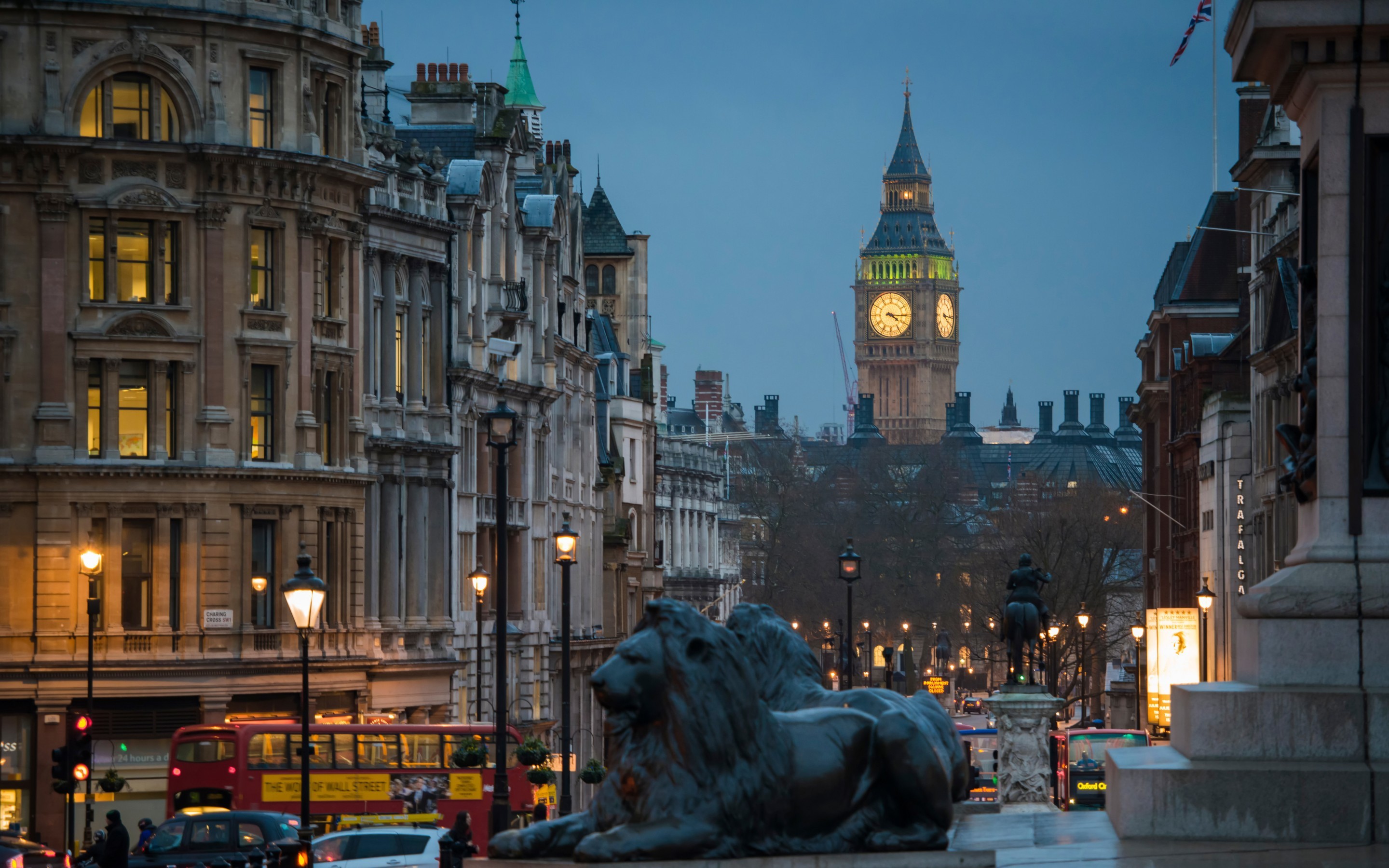 2880x1800, London In Night - London City Street Night - HD Wallpaper 