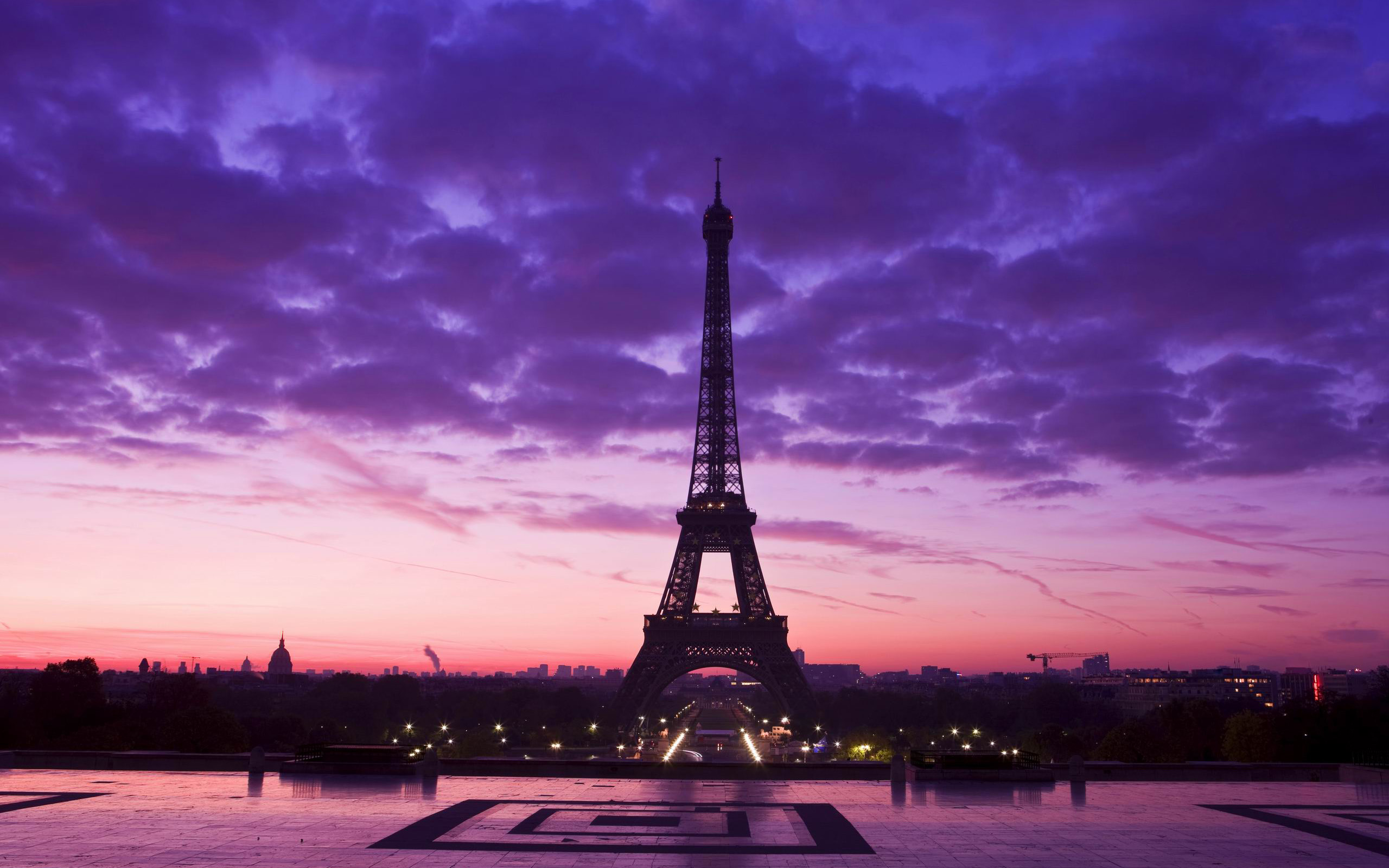 Paris Wallpapers The Romance Beneath The City Ligh - Cute Paris Background - HD Wallpaper 