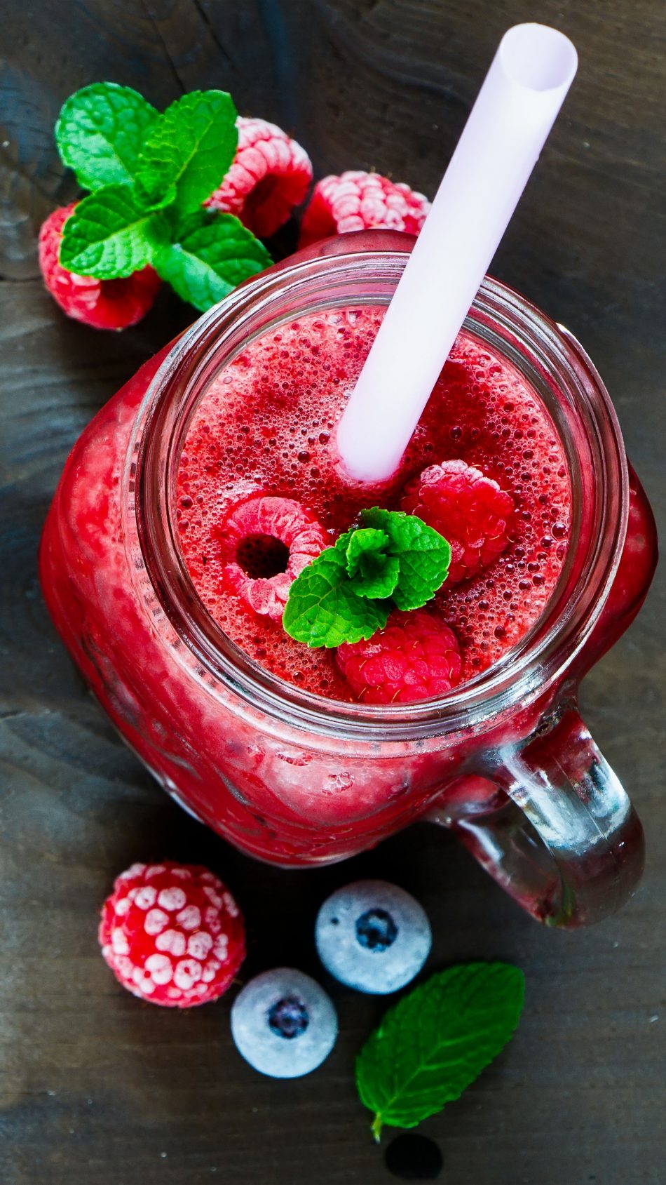 Healthy Strawberry Fruit Drink 4k Ultra Hd Mobile Wallpaper - Smoothie - HD Wallpaper 