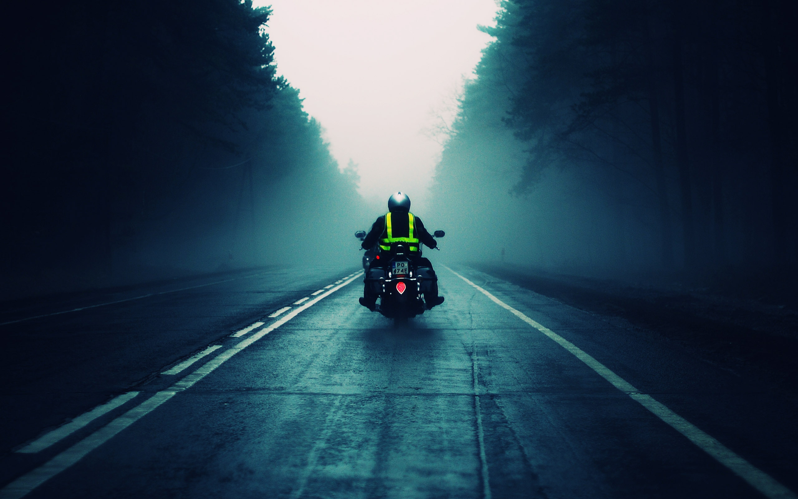 Cool Motorcycle Background - HD Wallpaper 