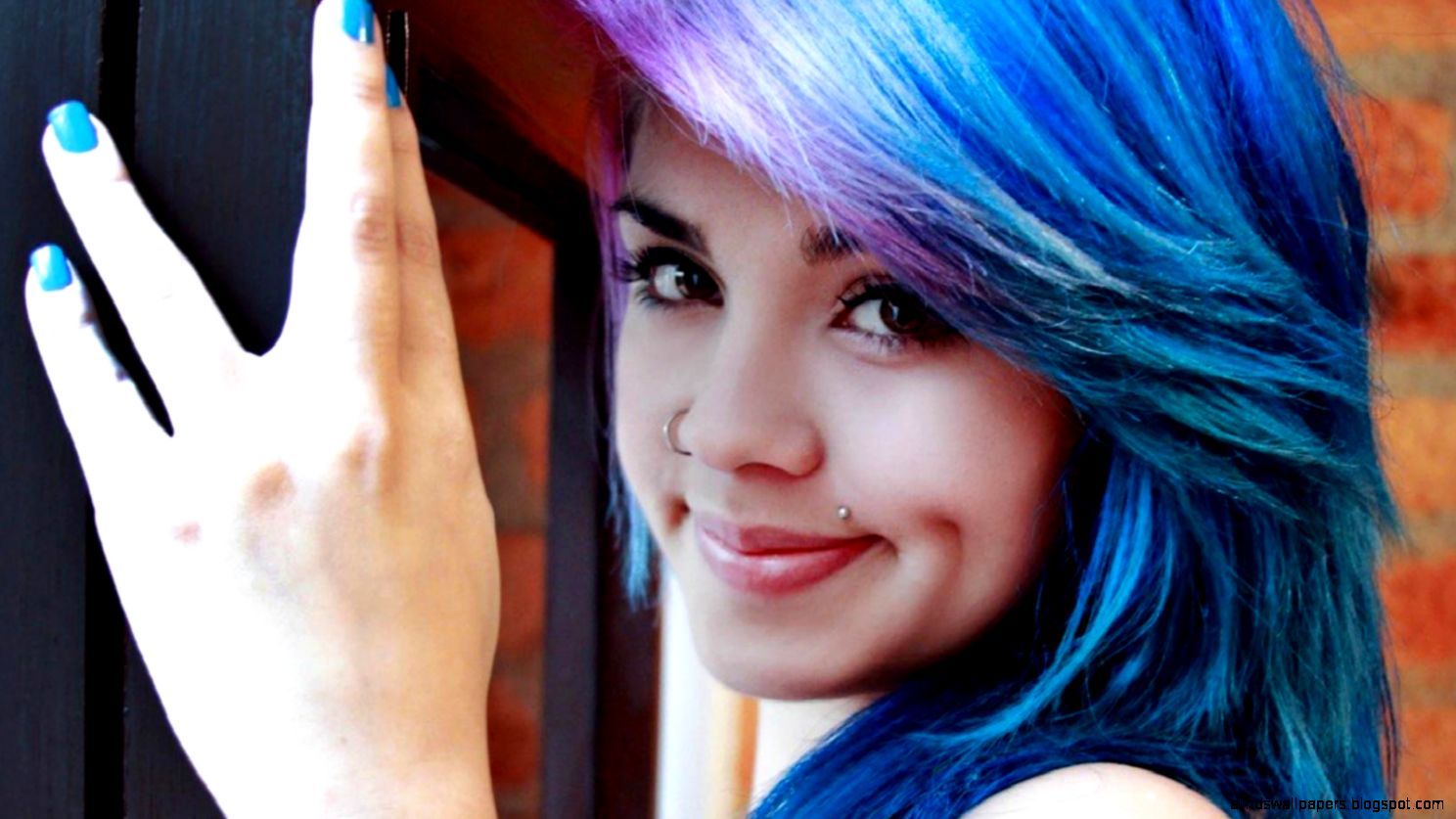 Beautiful Girl Wallpaper - HD Wallpaper 