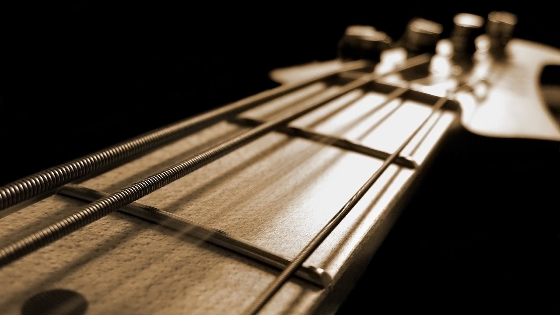 Ringing Bass String Hd Wallpaper - Bass Guitar Hd - HD Wallpaper 