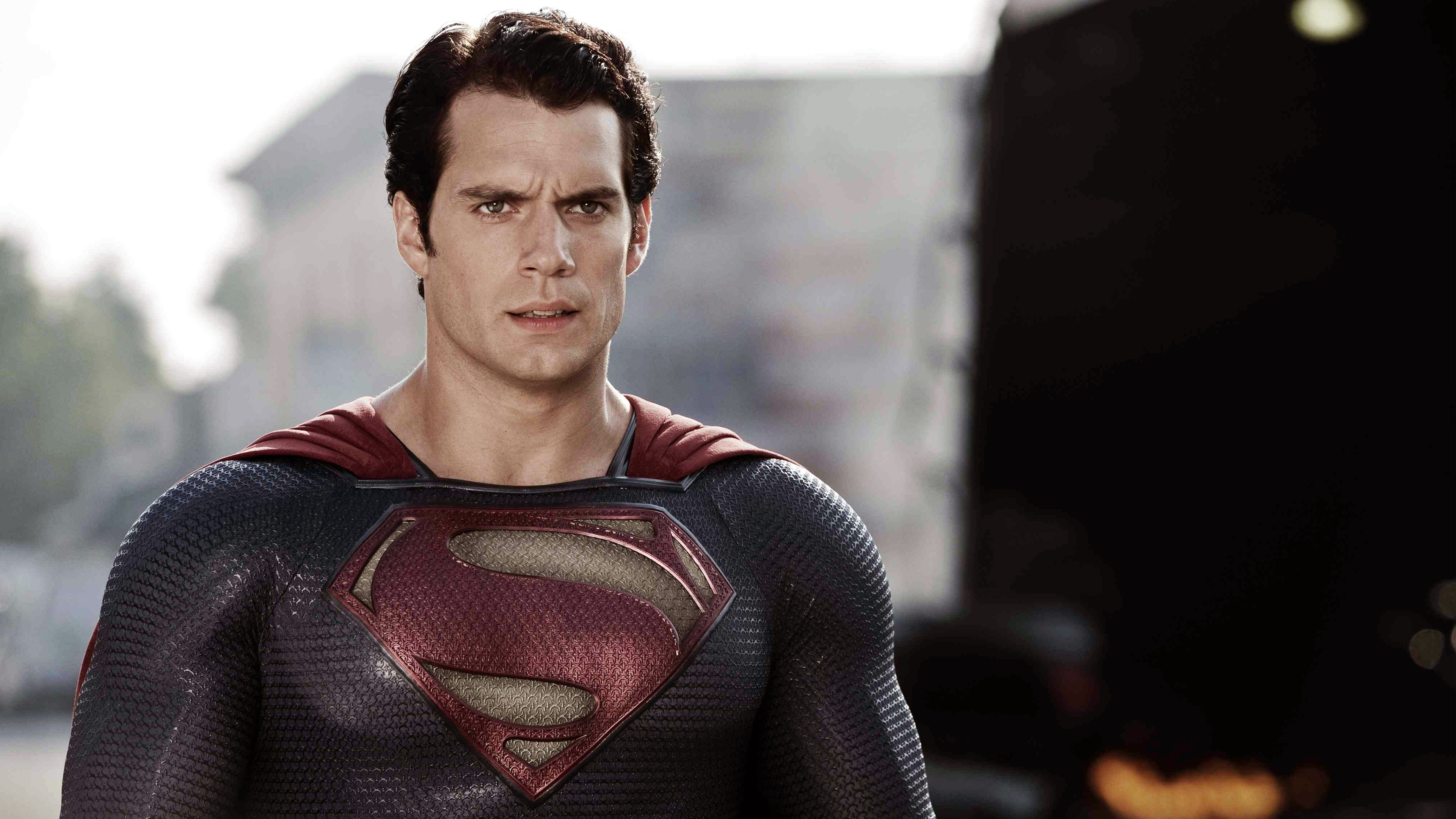 Henry Cavill Superman Wallpaper - Actor That Plays Superman - HD Wallpaper 