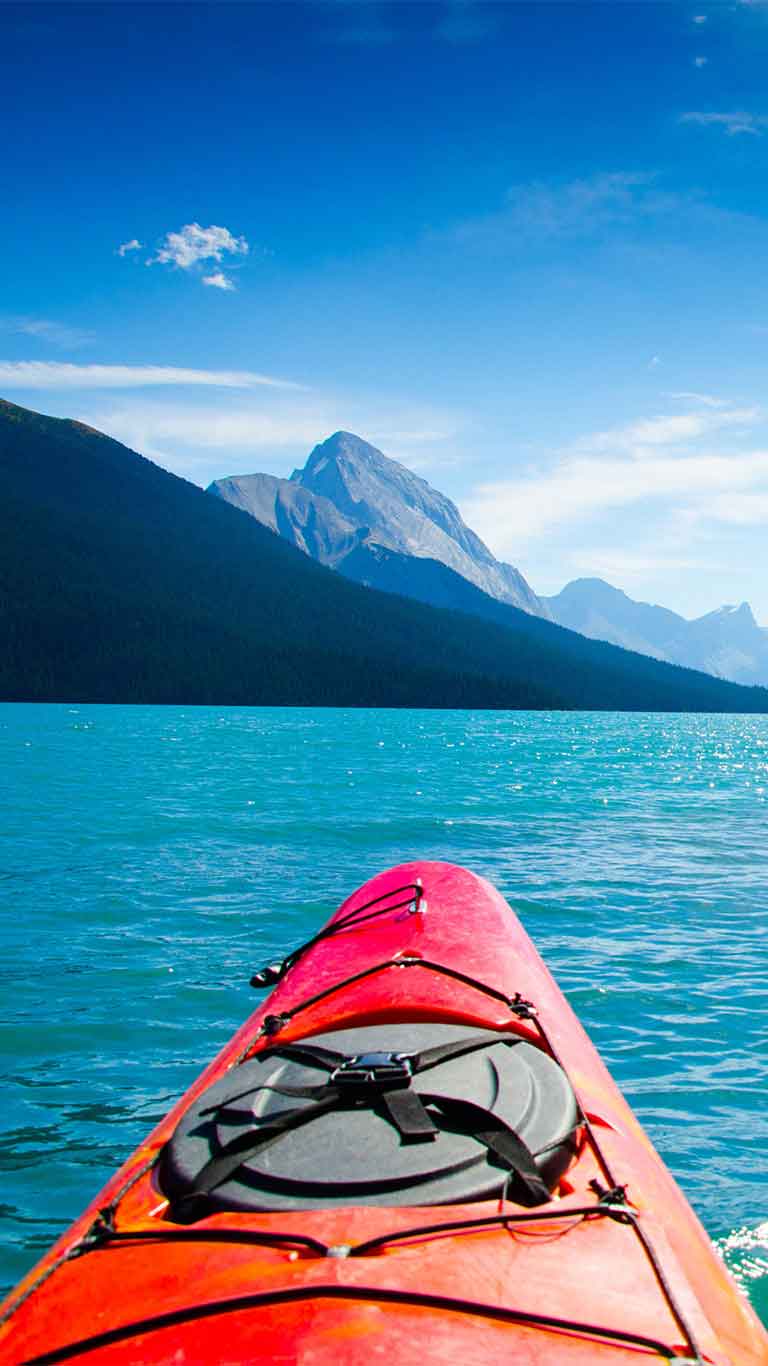 Kayaking In The Mountains - HD Wallpaper 