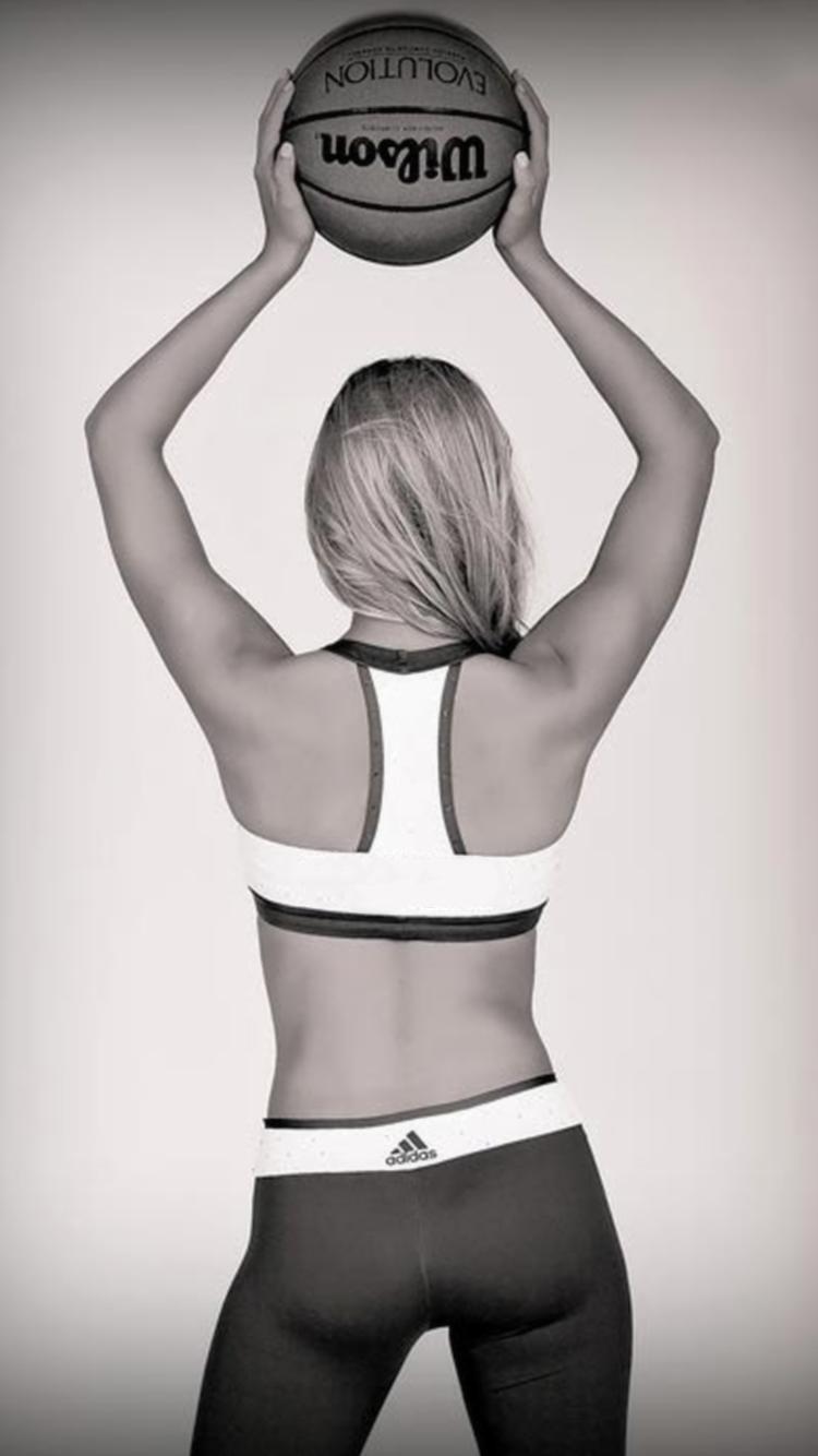 Iphone 7 Wallpaper Sports Girl Basketball - Cool Basketball Screensaver Iphone - 750x1334 Wallpaper Iphone 7 Wallpaper Sports Girl Basketball - Cool Basketball Screensaver Iphone - 750x1334 Wallpaper