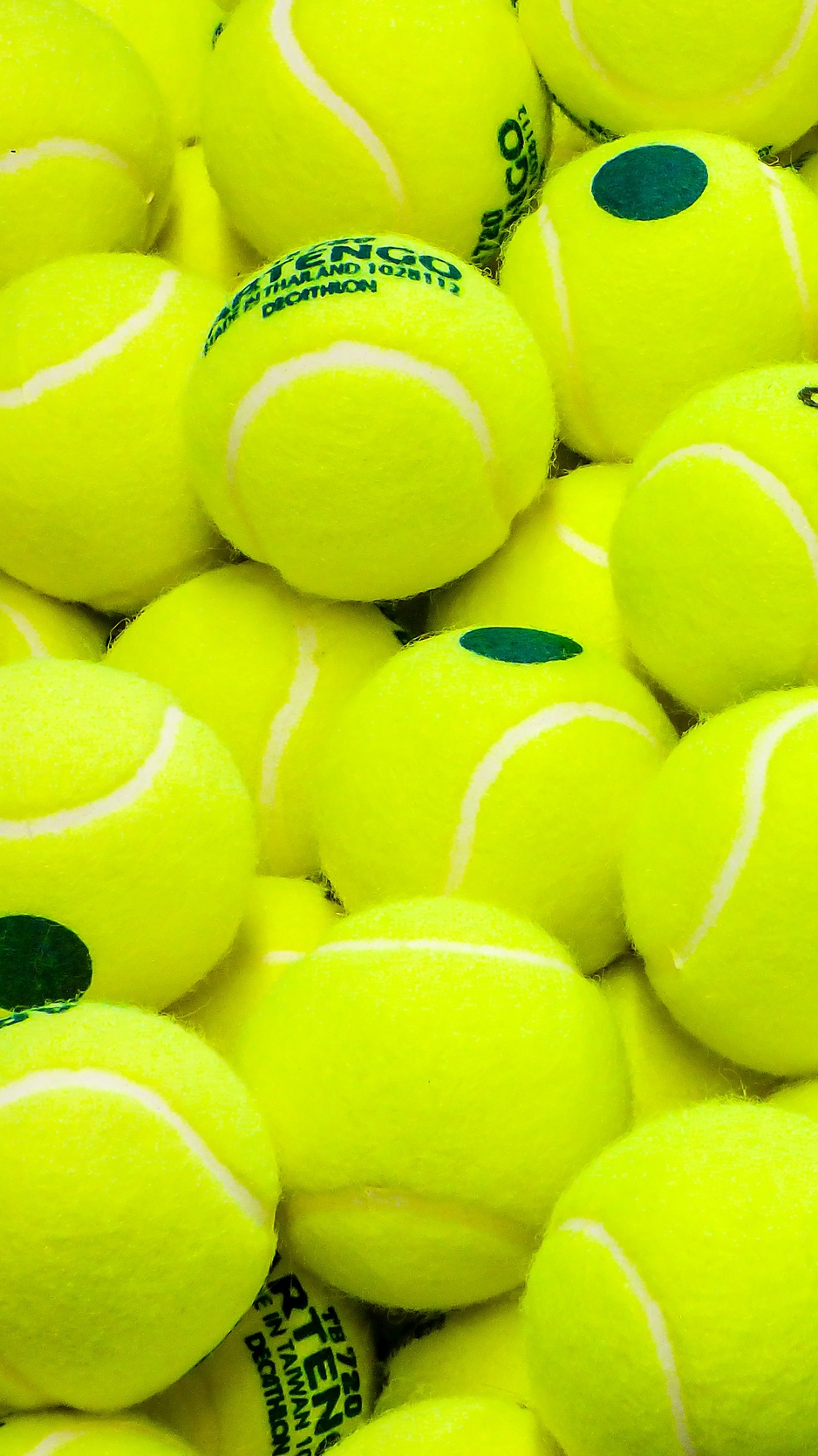 Wallpaper Tennis, Balls, Sport, Lime Green, Yellow - Tennis Balls - HD Wallpaper 
