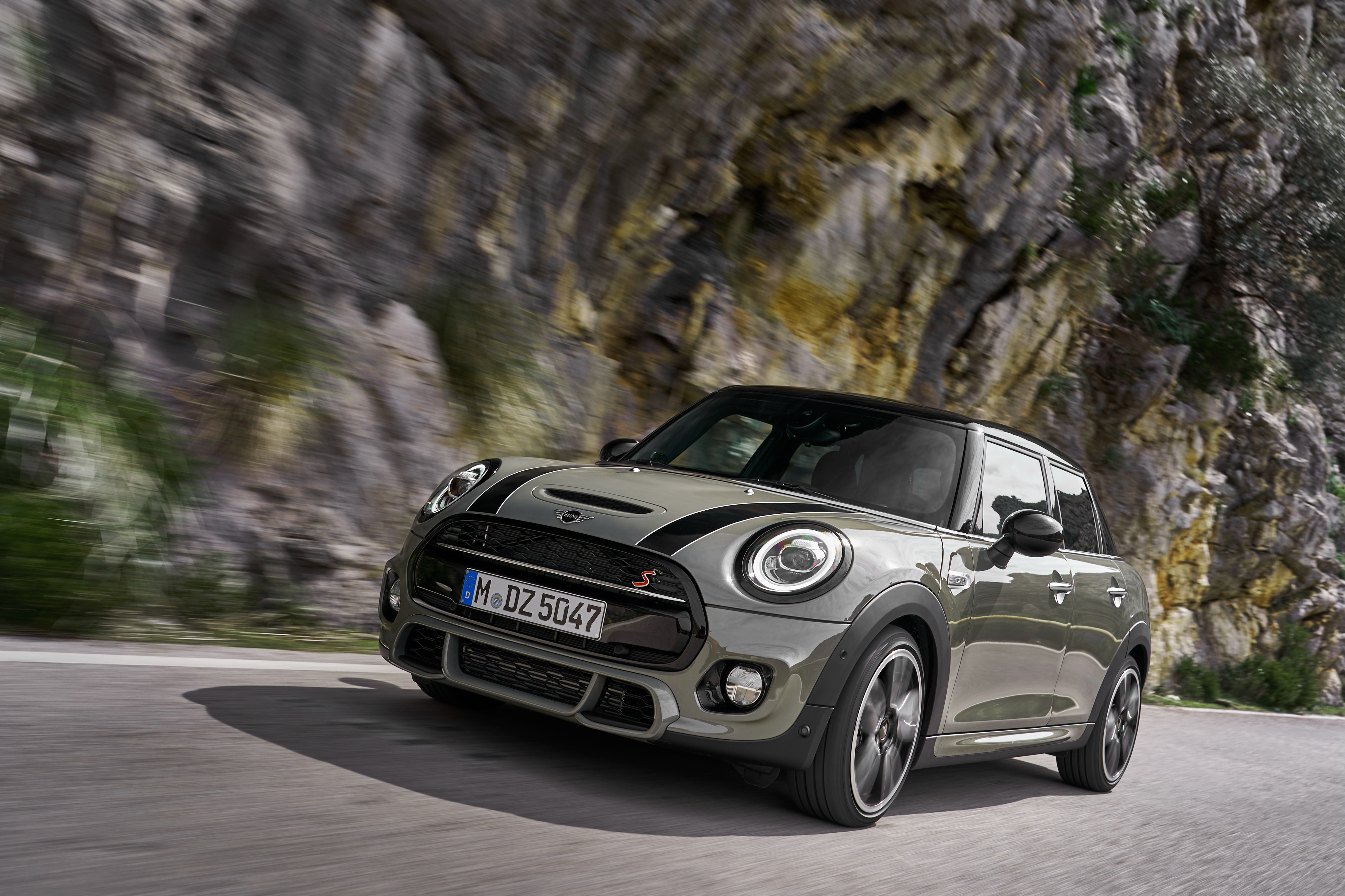 Mini Cooper S 2019 - HD Wallpaper 