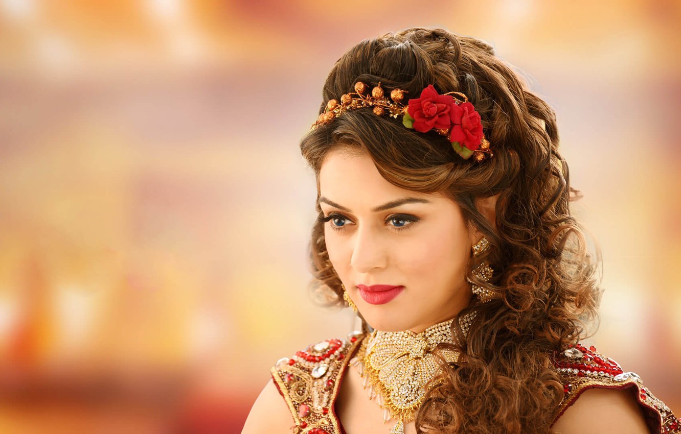 Photo Wallpaper Necklace, Red Lipstick, Indian Actress, - Hansika Motwani Images Free Download - HD Wallpaper 