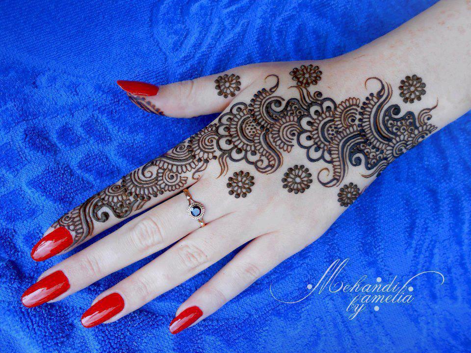 Eid Mehndi Design Hd Wallpapers Free Download - New Design In Mehndi - HD Wallpaper 