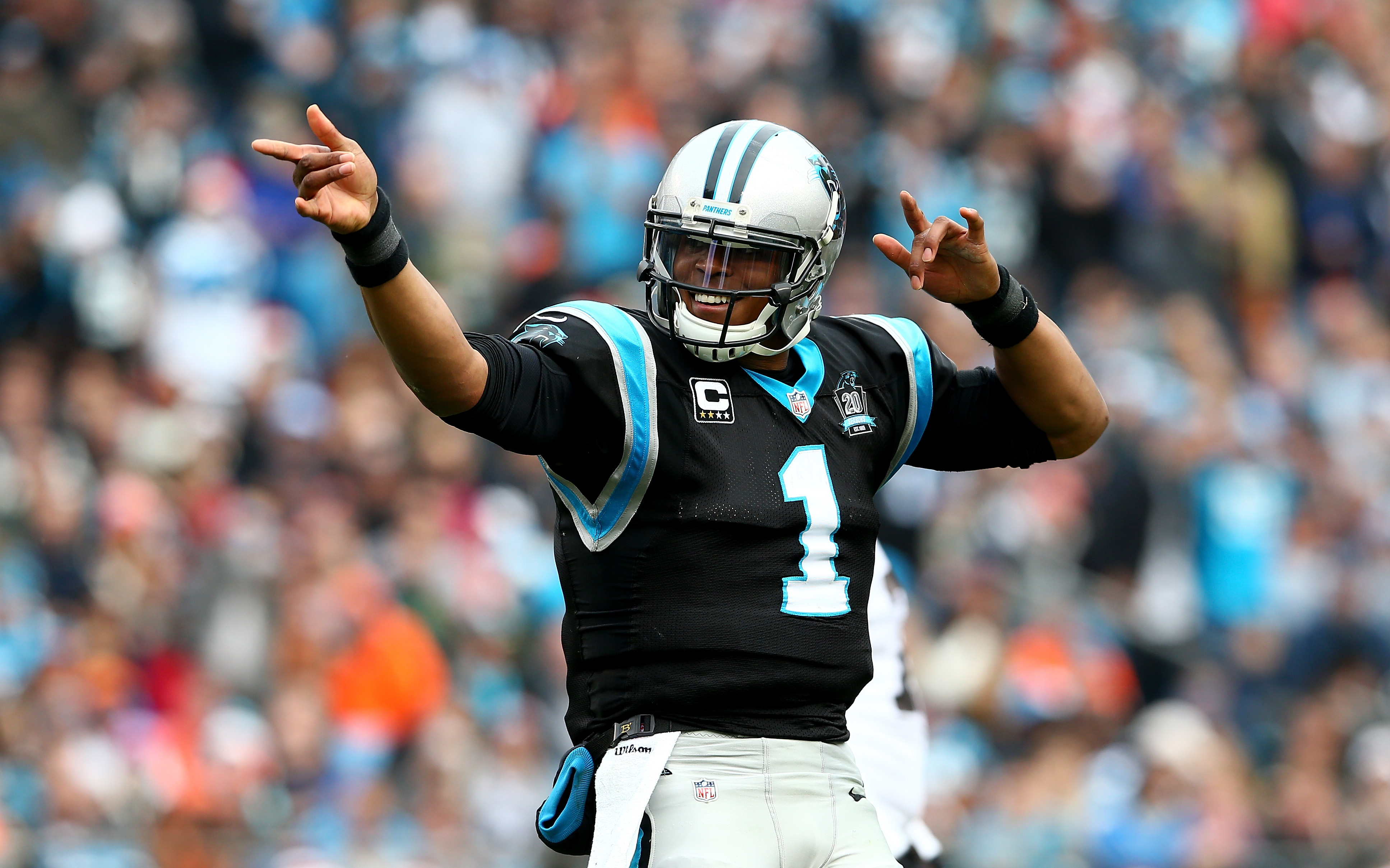 Cam Newton Wallpaper By Maximilian Meyer On Fl - HD Wallpaper 