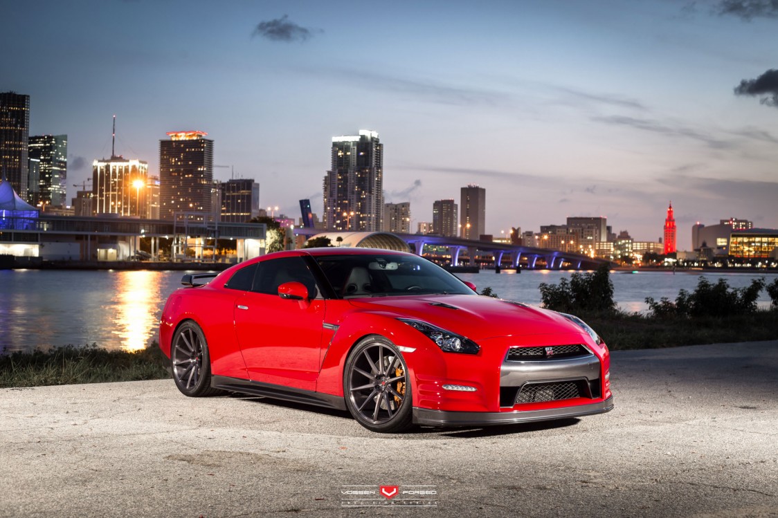 Red Nissan Gtr Wallpaper Hd - HD Wallpaper 