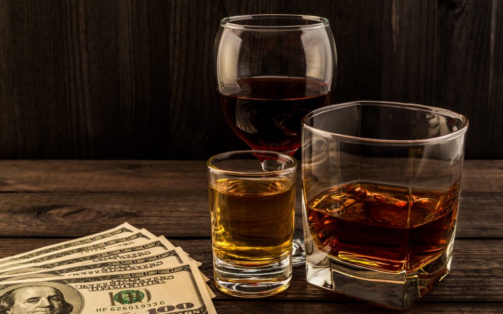 Whiskey In A Cup And Money - HD Wallpaper 