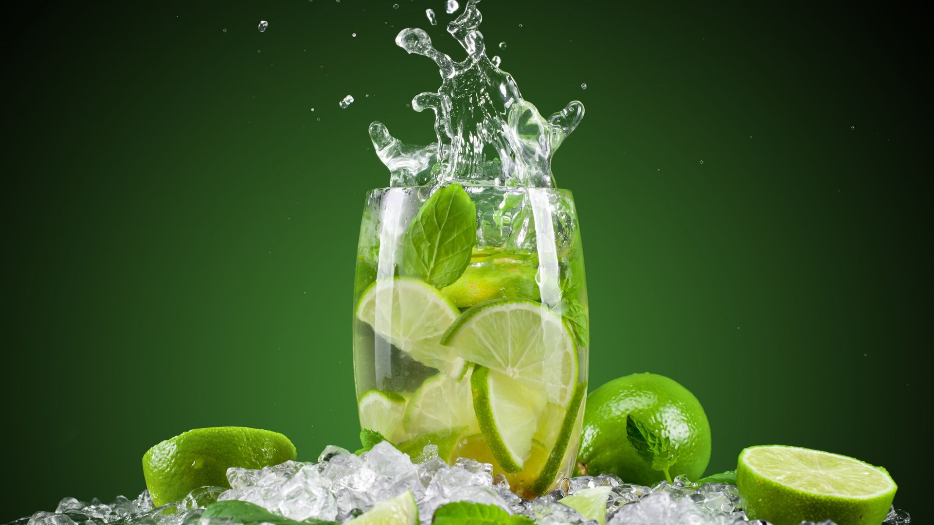 Awesome Cocktail Hd Wallpaper - Glass Of Water With Lemon - HD Wallpaper 