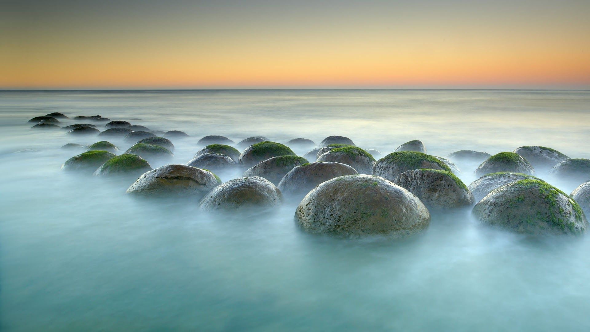 Bowling Ball Beach Point Arena California - HD Wallpaper 