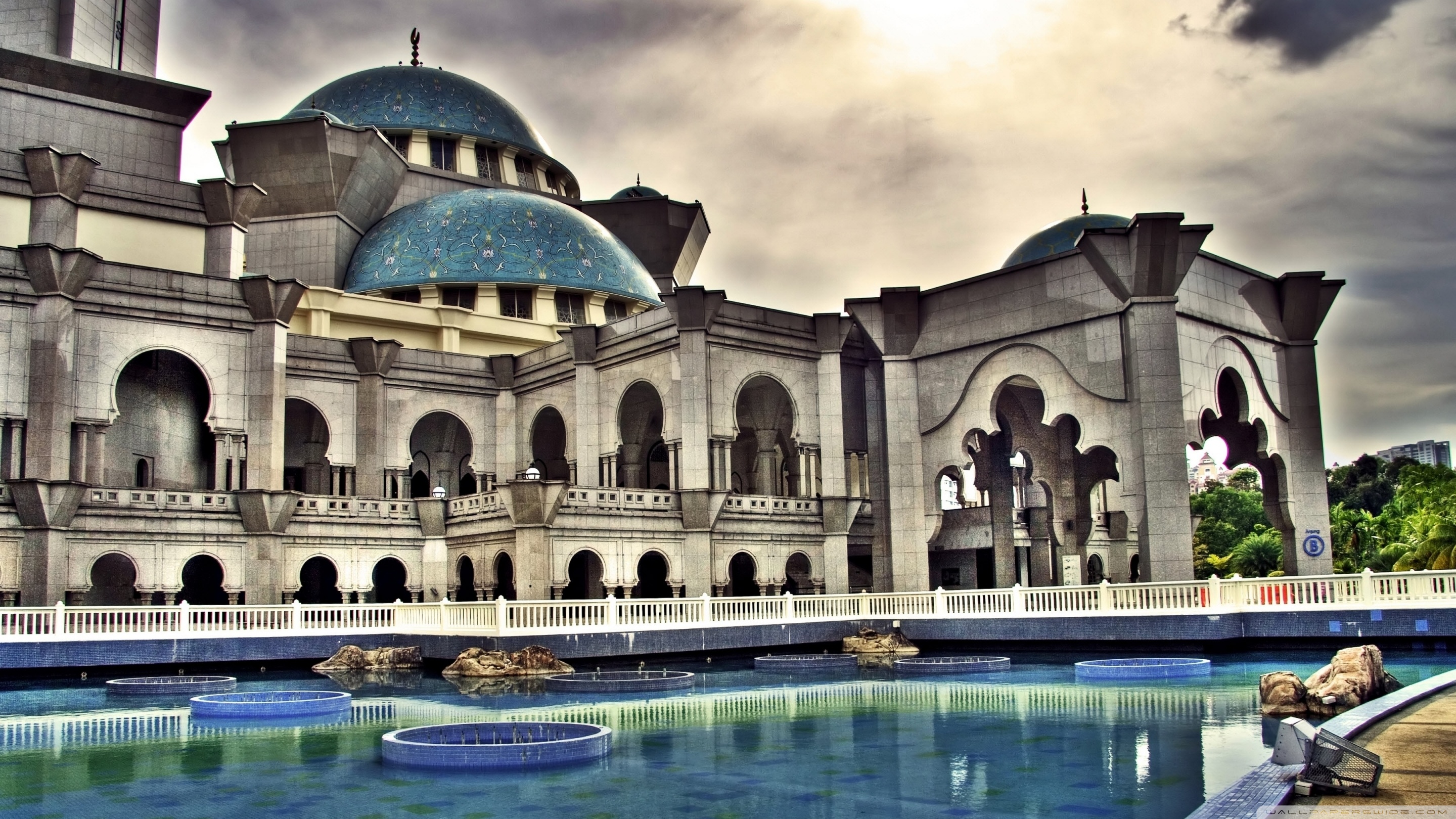Masjid Wilayah Persekutuan - HD Wallpaper 