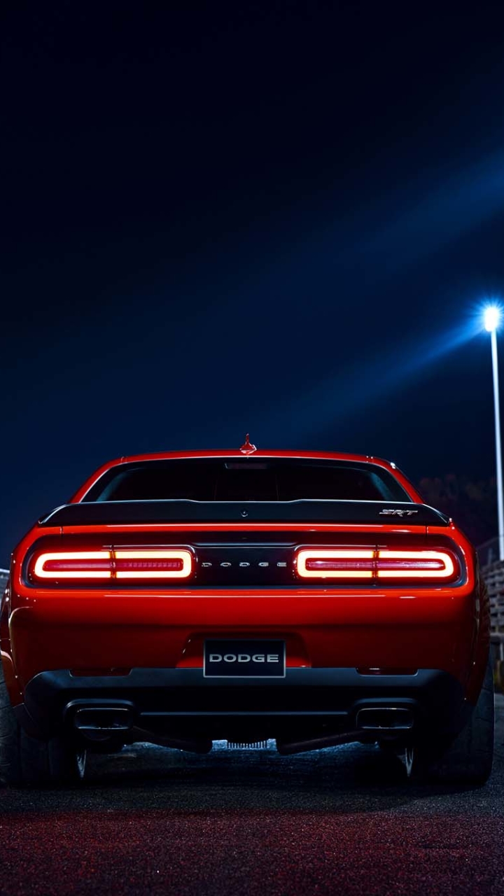 2018 Challenger Tail Lights - HD Wallpaper 