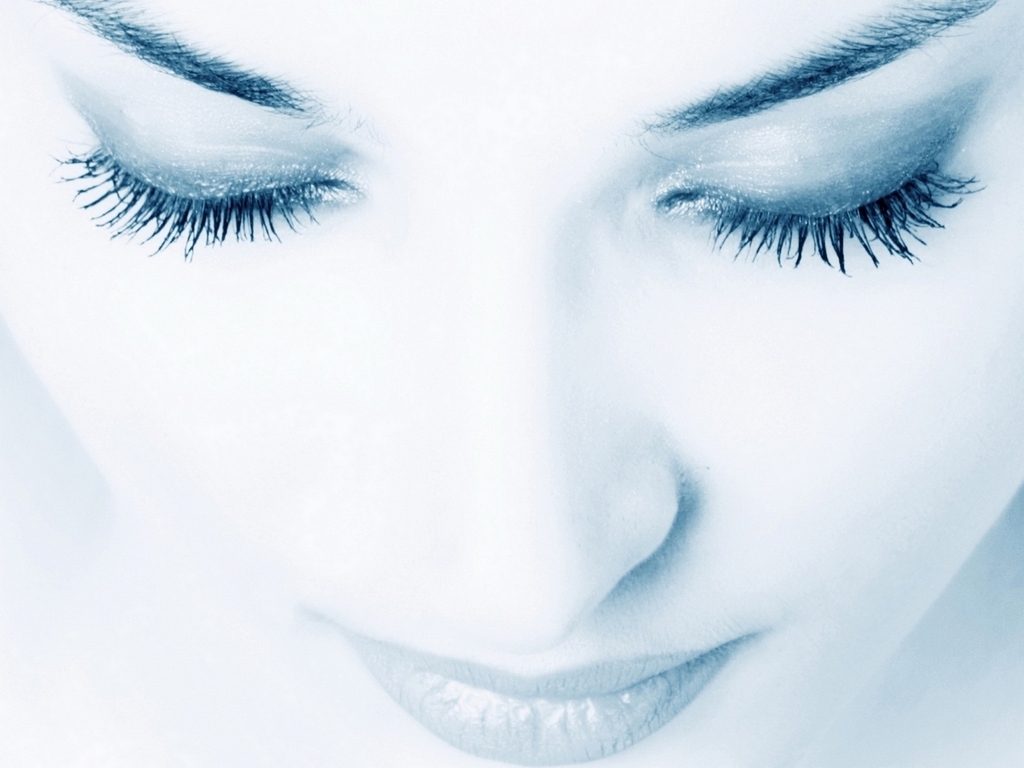 Just Close Your Eyes Wallpaper Yvt2 - Close Eyes - HD Wallpaper 