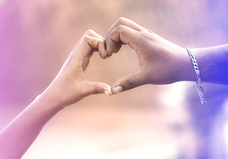 Love Girl And Boy Hand - HD Wallpaper 