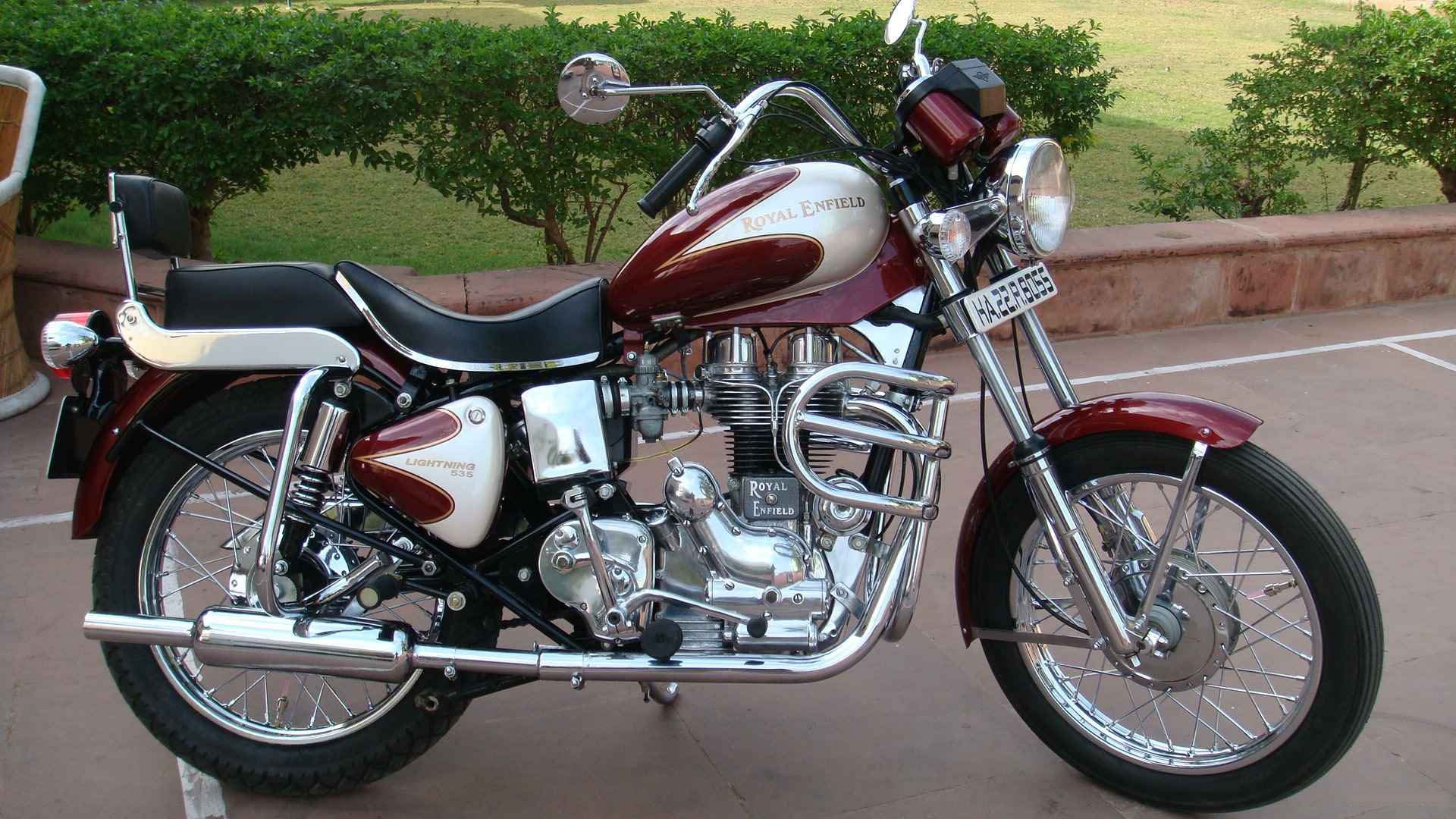 Red, Royal, Enfield, Bullet, Bike, Widescreen, Hd, - Royal Enfield Lightning 500 - HD Wallpaper 