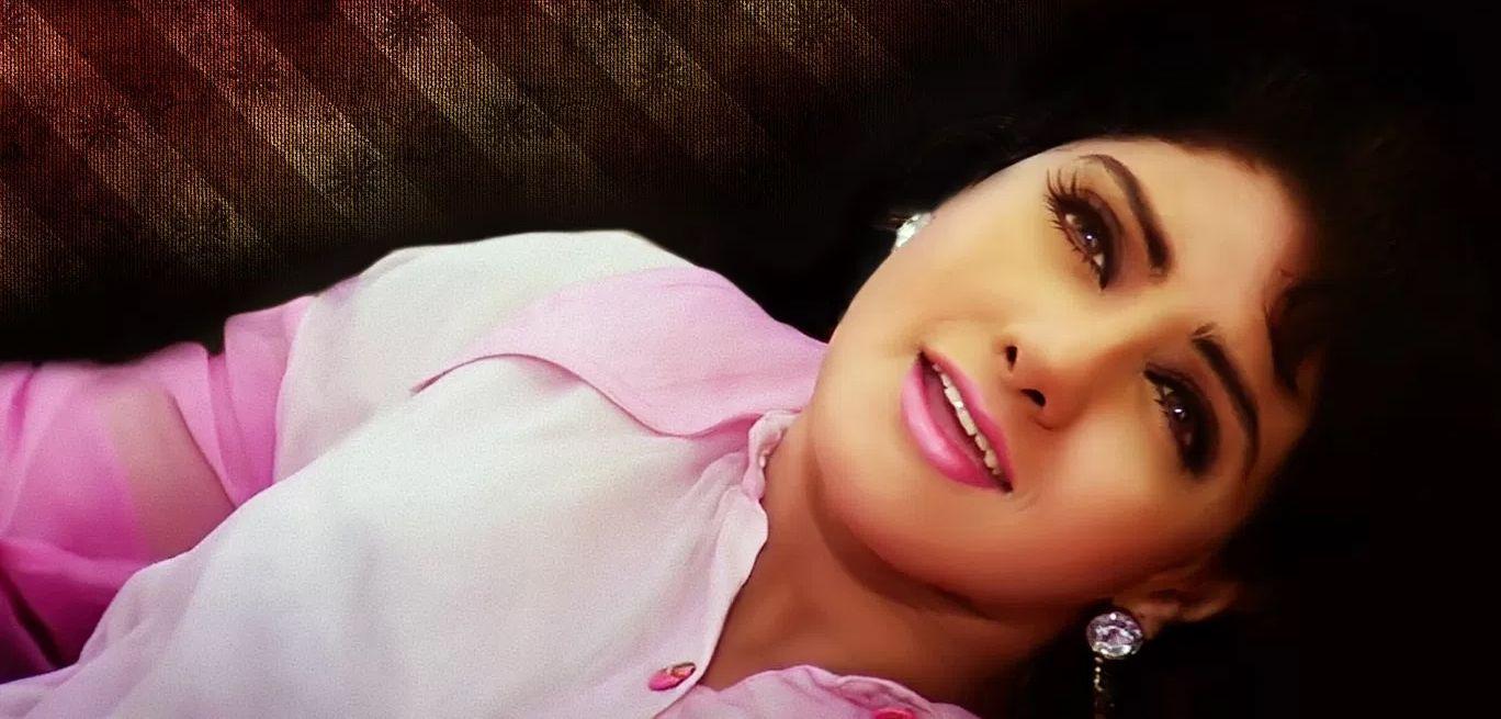 Full Hd Sridevi - HD Wallpaper 