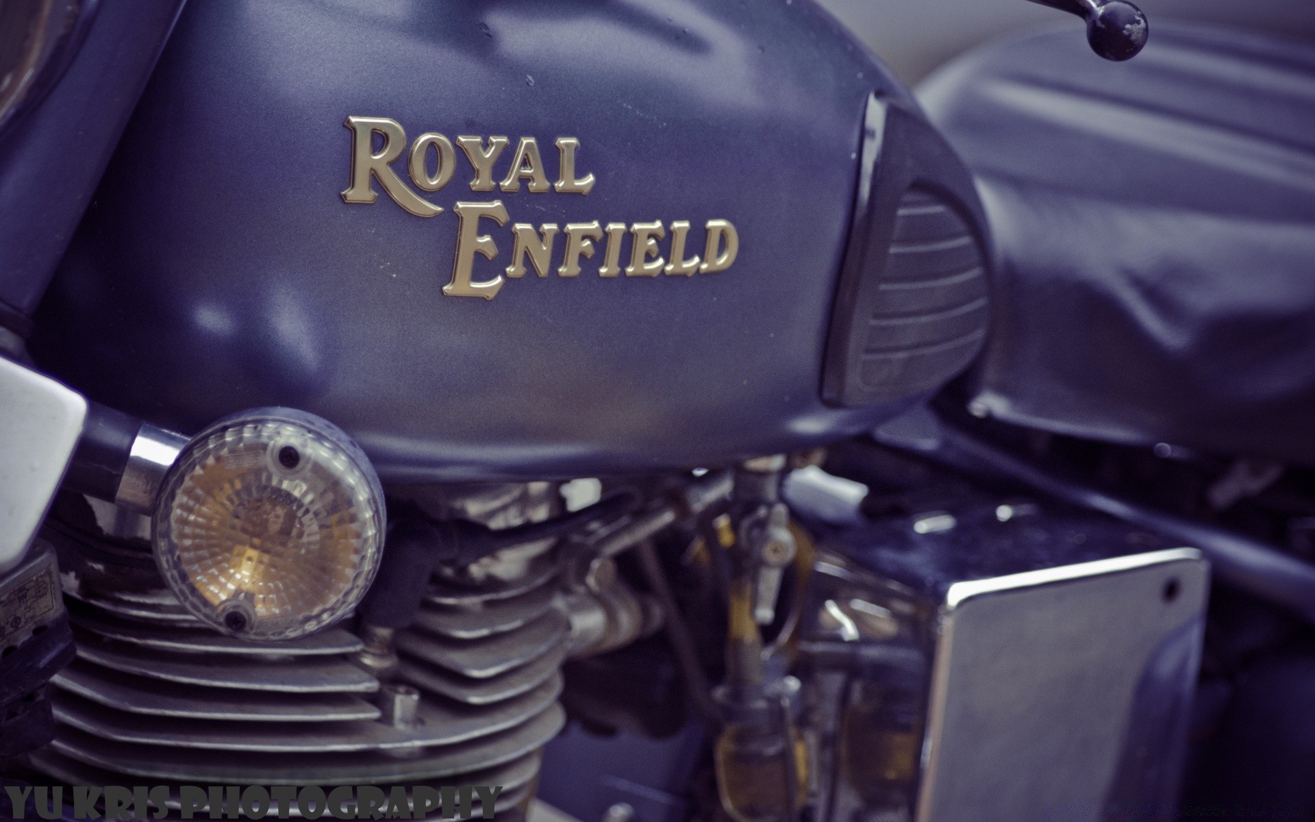 Vintage Car Vehicle Drive Transportation System Technology - Royal Enfield Ultra Hd - HD Wallpaper 