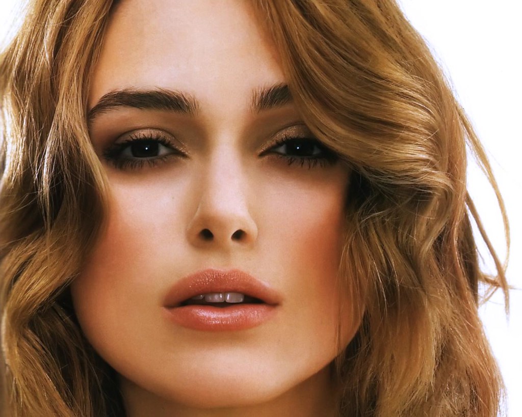 Keira Knightley - HD Wallpaper 