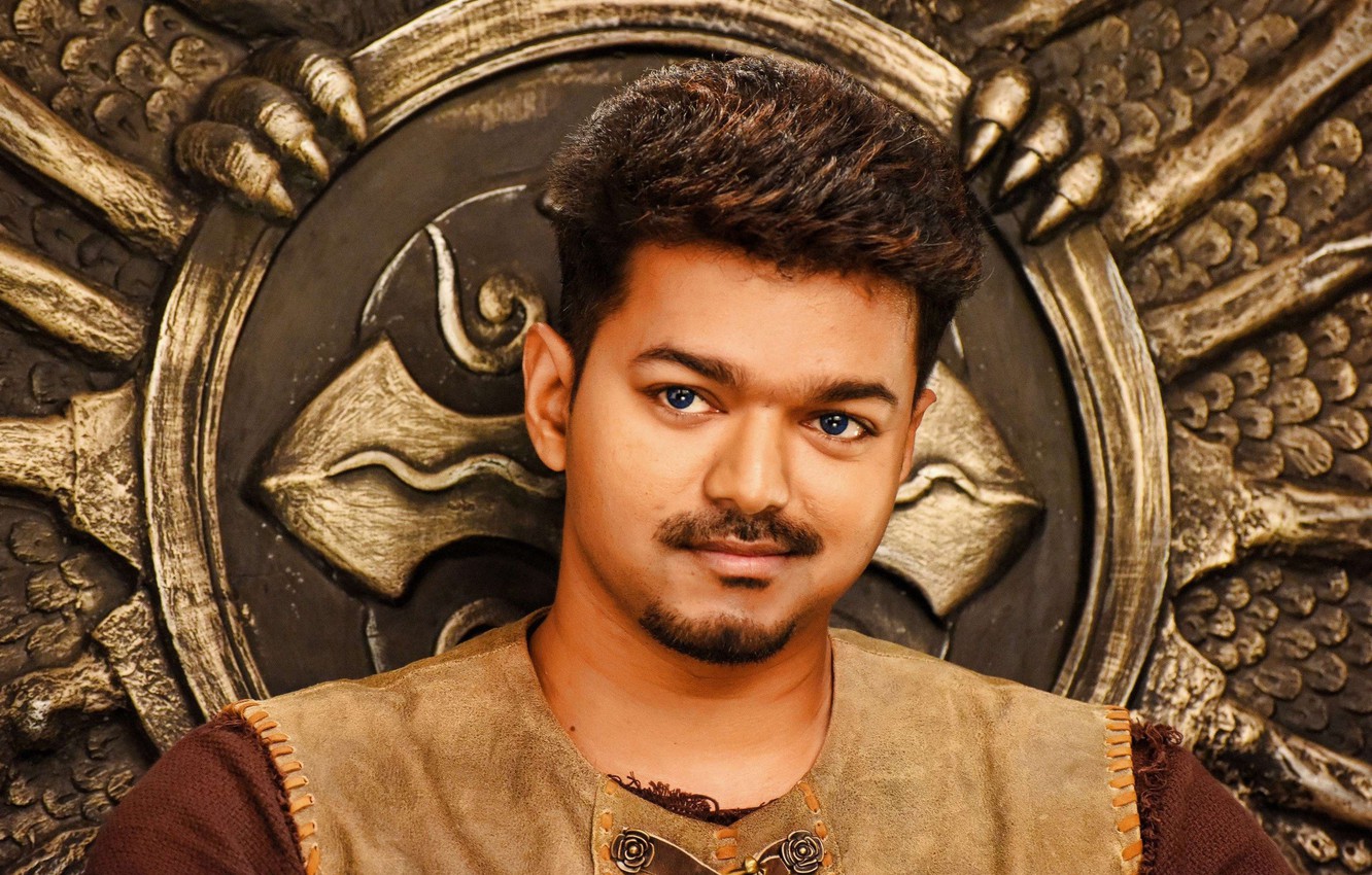 Photo Wallpaper Cinema, Man, Movie, Film, Indian, Telugu, - Ilayathalapathy Vijay In Puli - HD Wallpaper 