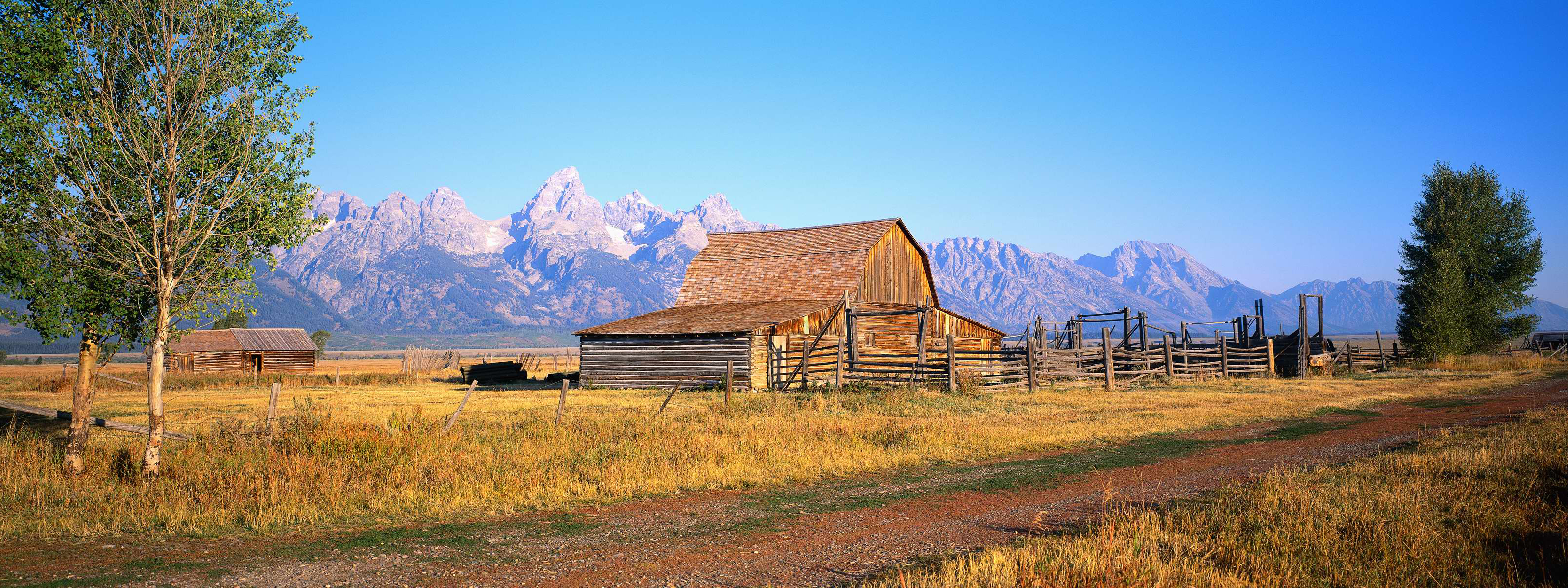 House - Western Panorama - HD Wallpaper 