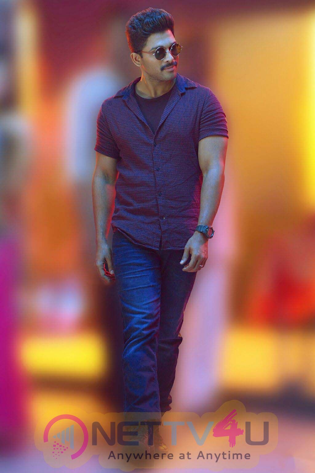 Allu Arjun Latest Hd Pics In Sarainodu Movie Telugu - Allu Arjun Sarrainodu Movie - HD Wallpaper 