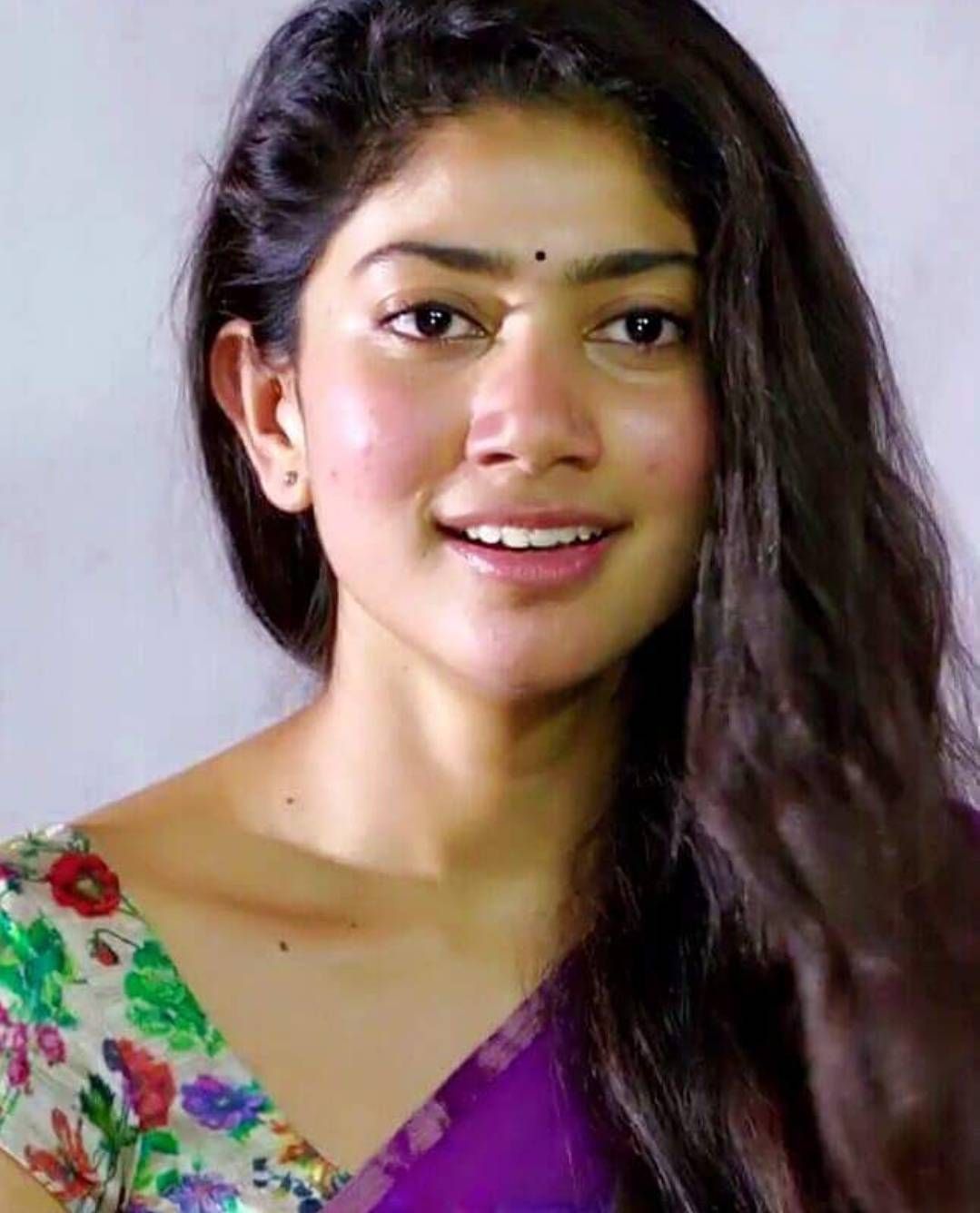 Sai Pallavi Photo Mca - HD Wallpaper 