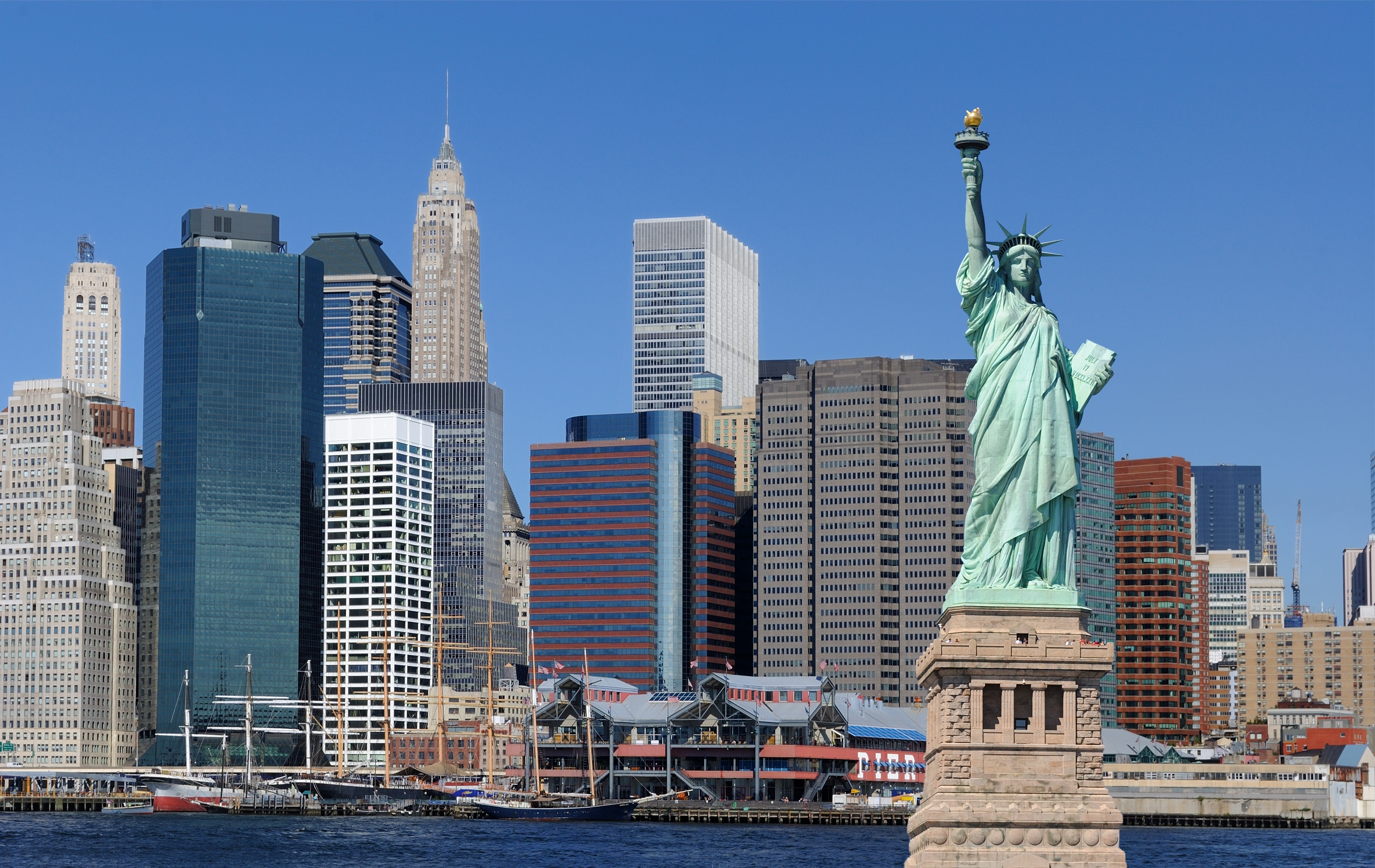 New York Statue Of Liberty Hd - HD Wallpaper 