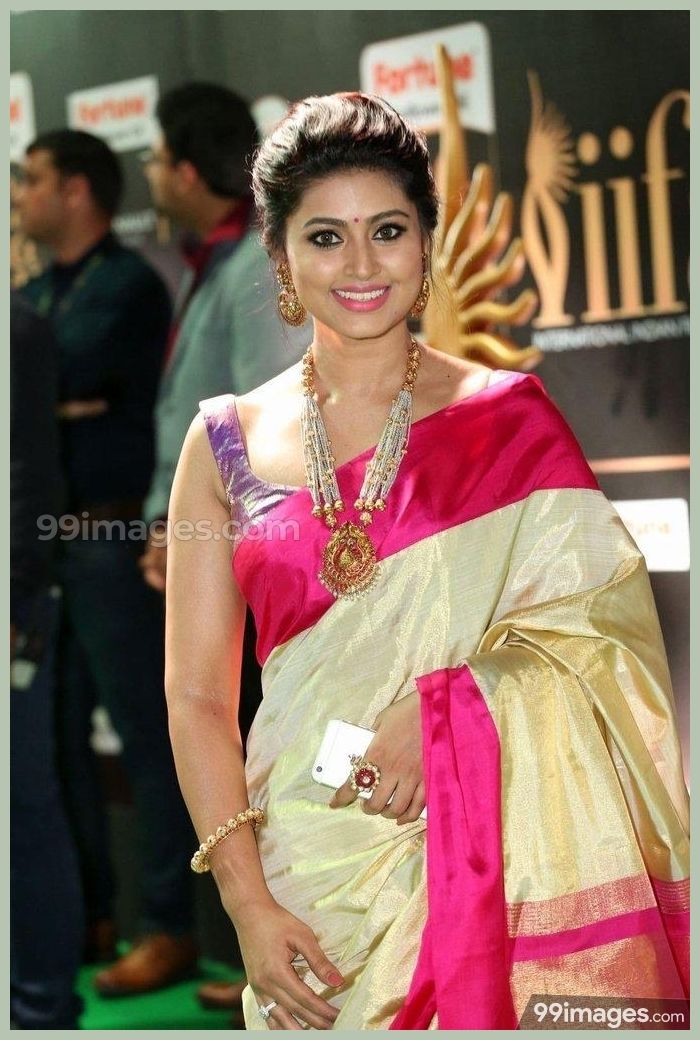 Sneha And Ram Charan - 700x1040 Wallpaper Sneha And Ram Charan - 700x1040 Wallpaper
