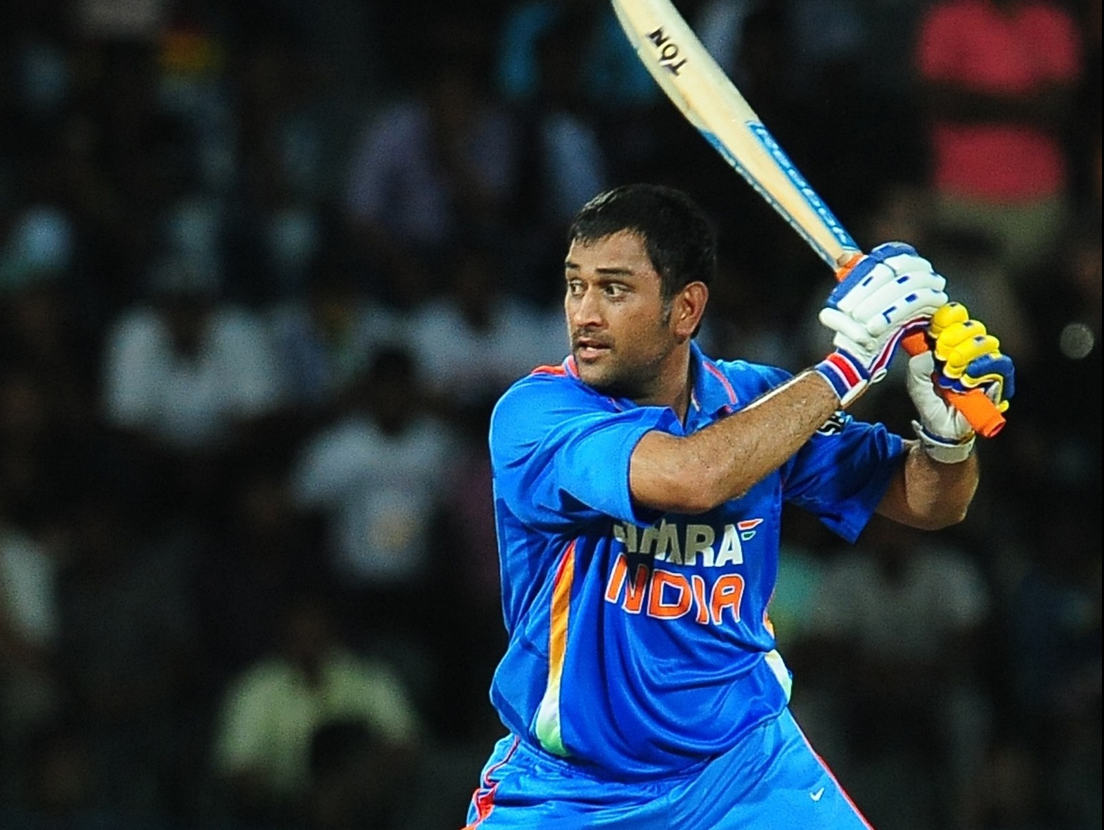 Hd Wallpapers Ms Dhoni Image Download - HD Wallpaper 