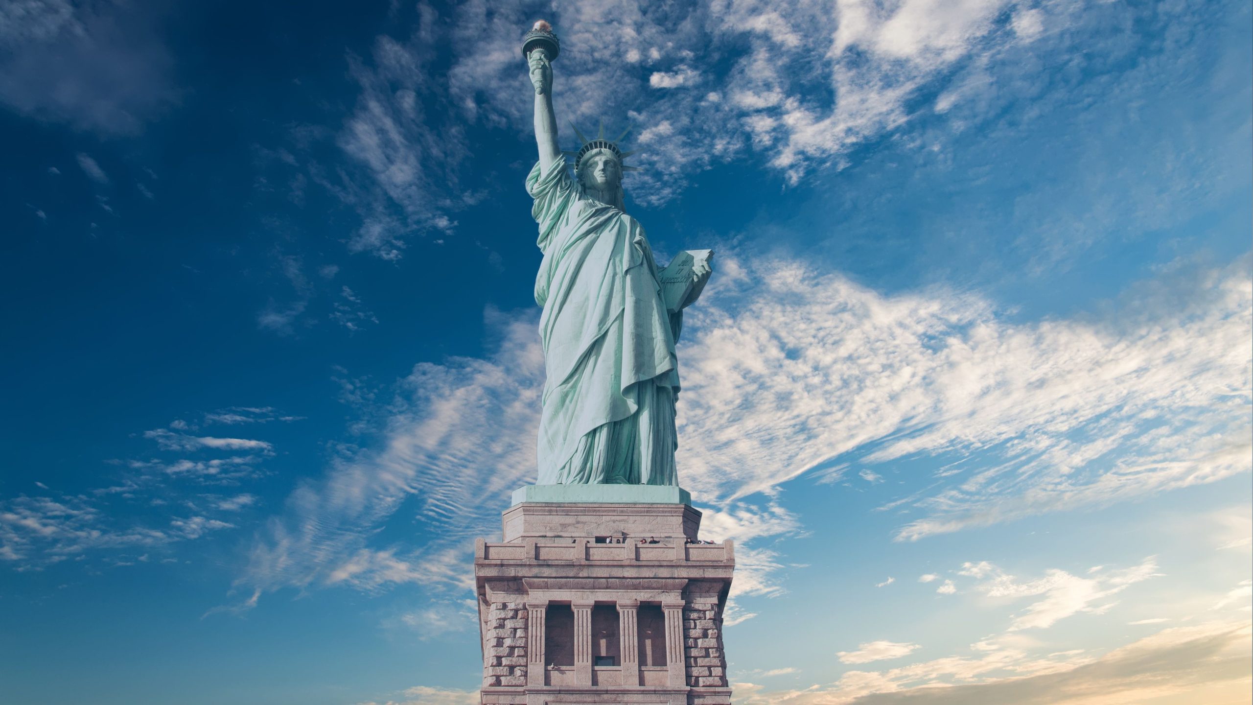 Statue Of Liberty 4k - HD Wallpaper 