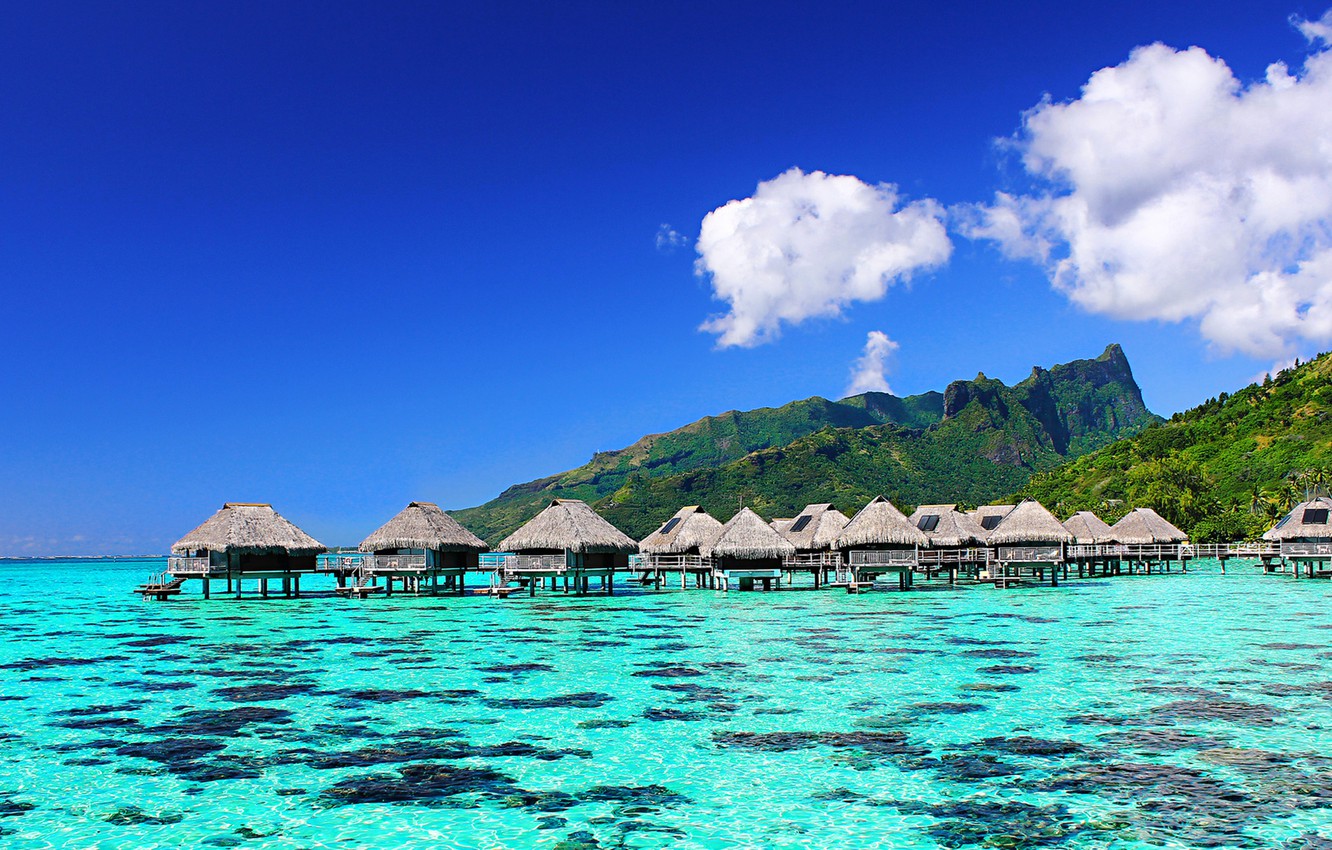 Photo Wallpaper Sea, Clouds, Mountains, Corals, Bungalow, - Bora Bora Most Beautiful Island - HD Wallpaper 