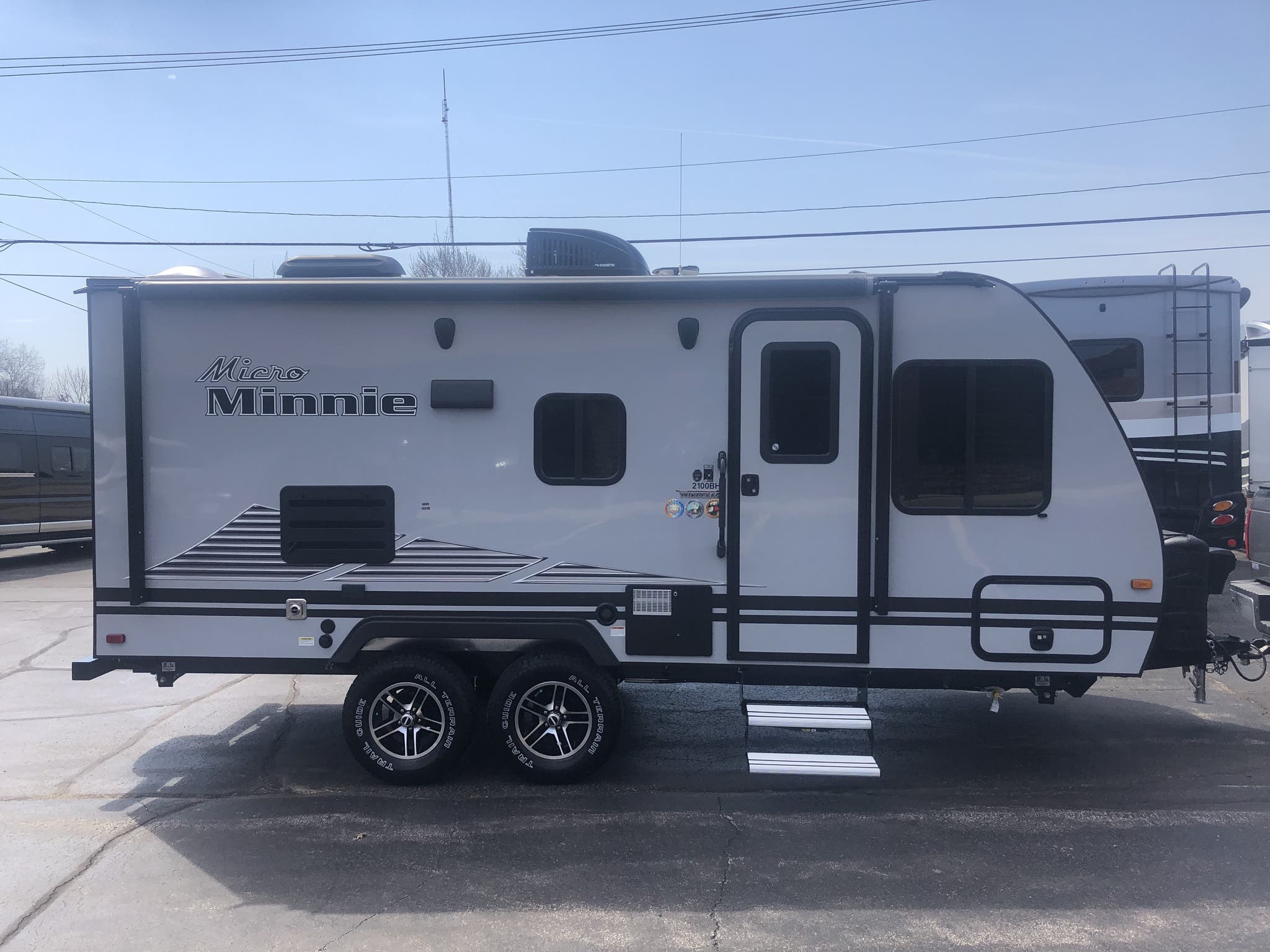 Winnebago 2100bh - HD Wallpaper 