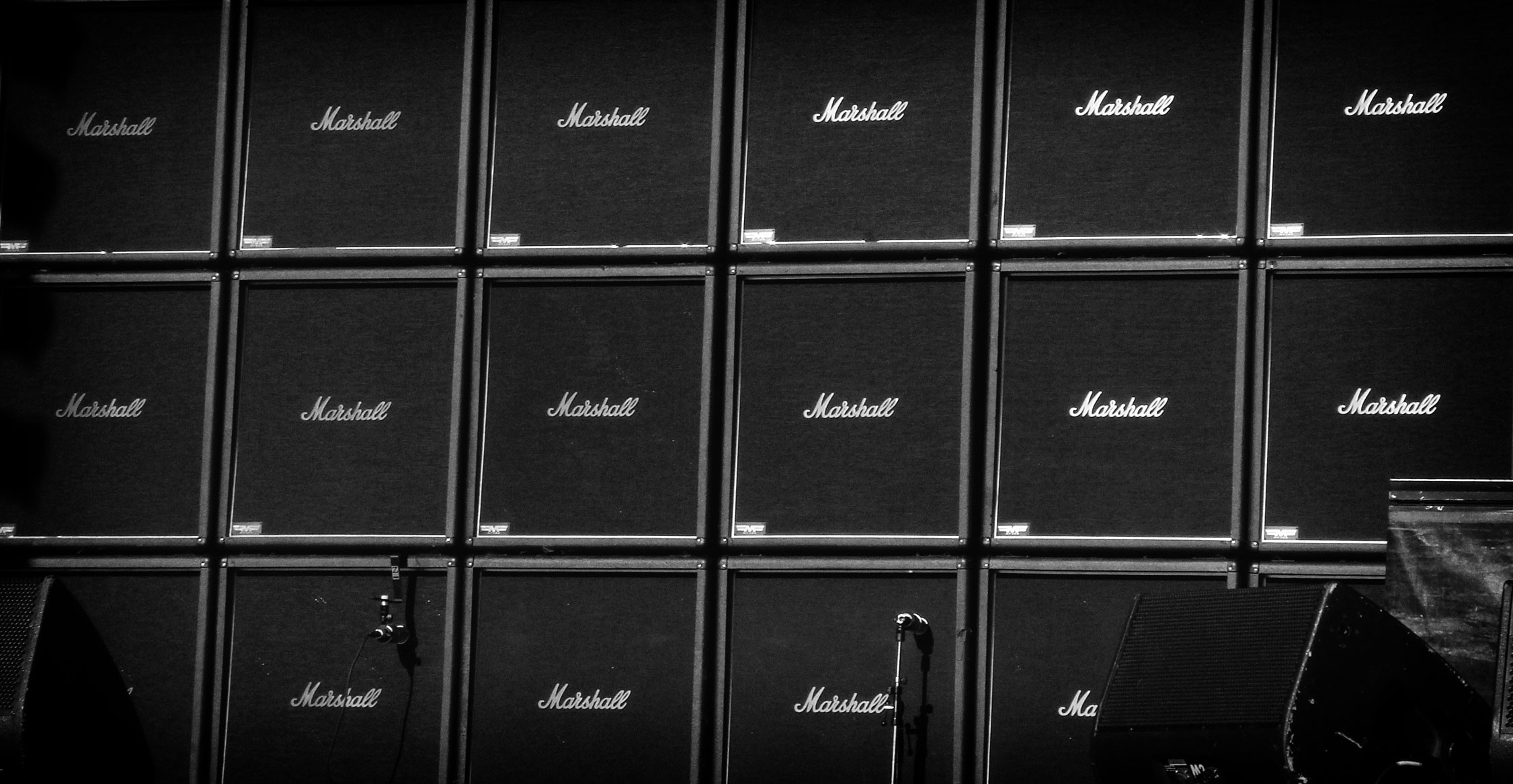 2251x1167, Of Marshall Amplifiers - Wall Of Marshall Amps - HD Wallpaper 