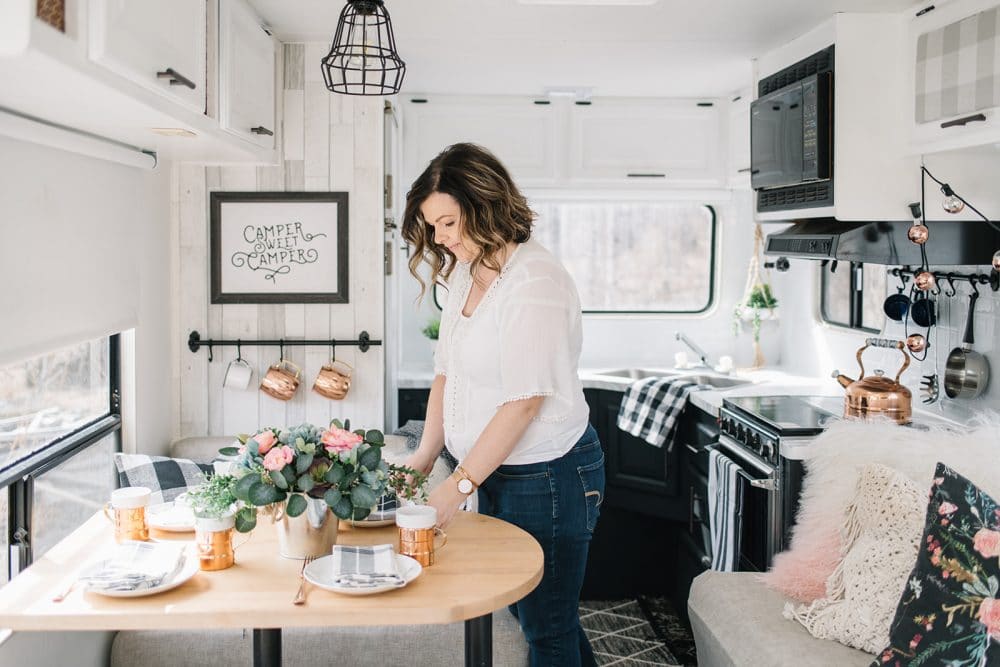 Fifth Wheel Renovation - HD Wallpaper 