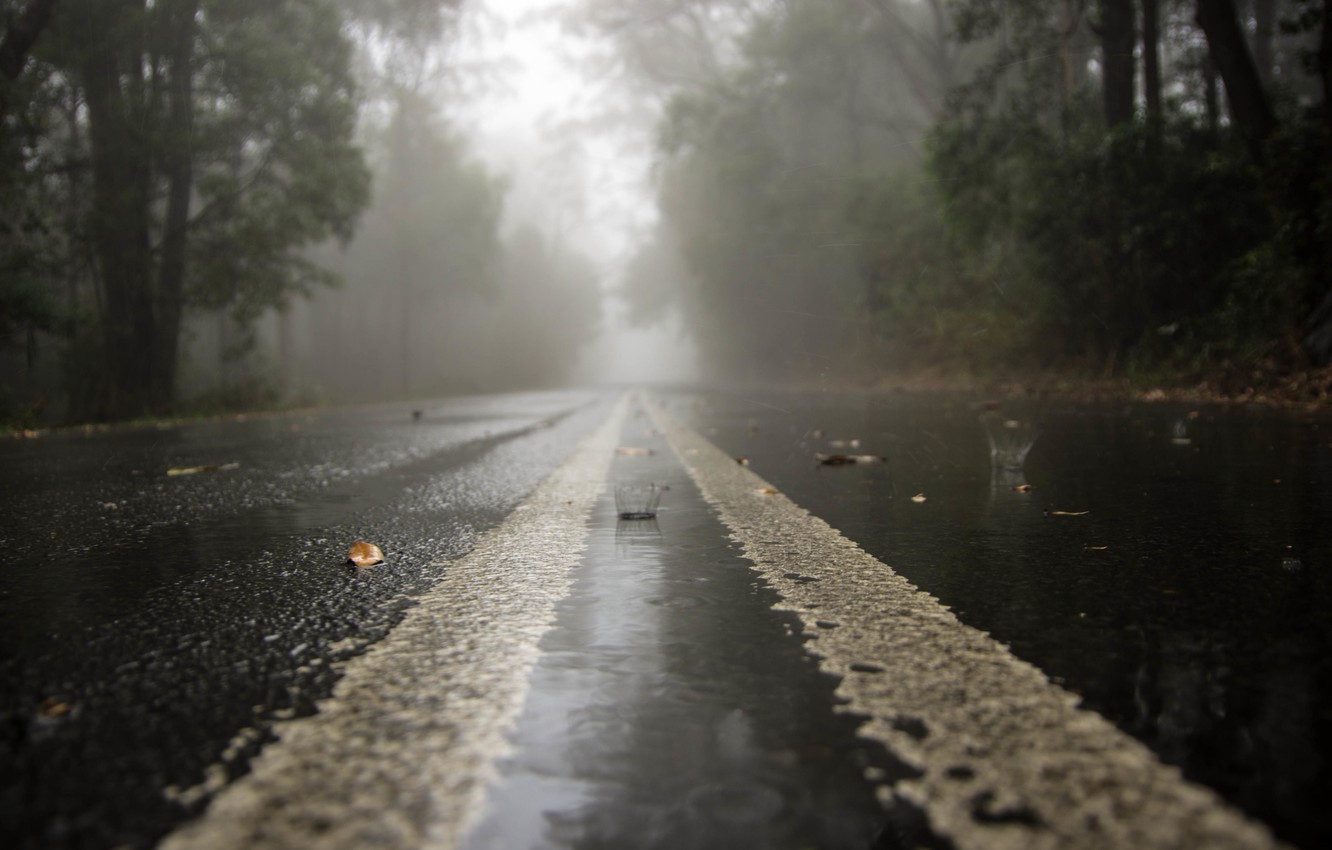 Photo Wallpaper Road, Drops, Rain, Haze, Rainy Day - Rainy Road Photography - HD Wallpaper 
