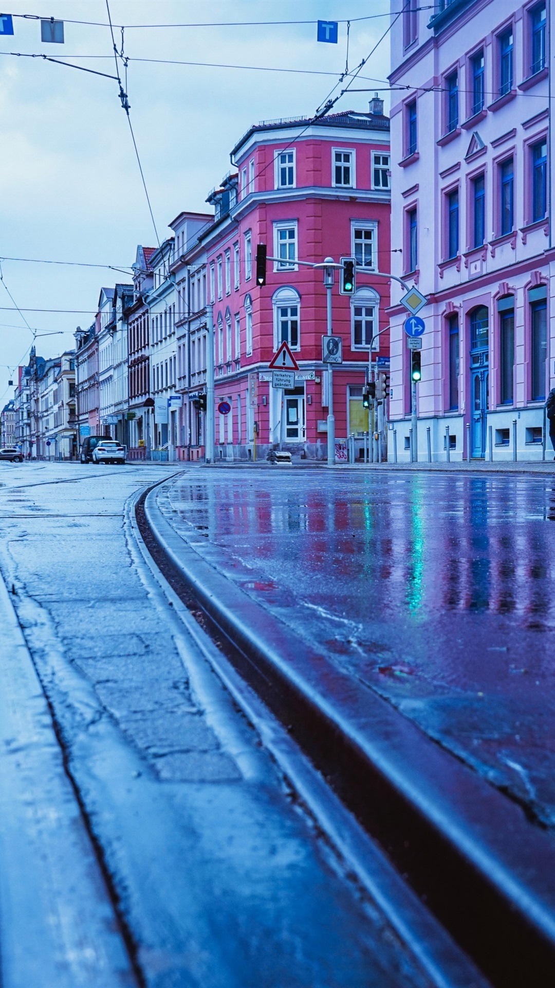 City Rainy Day Background - HD Wallpaper 
