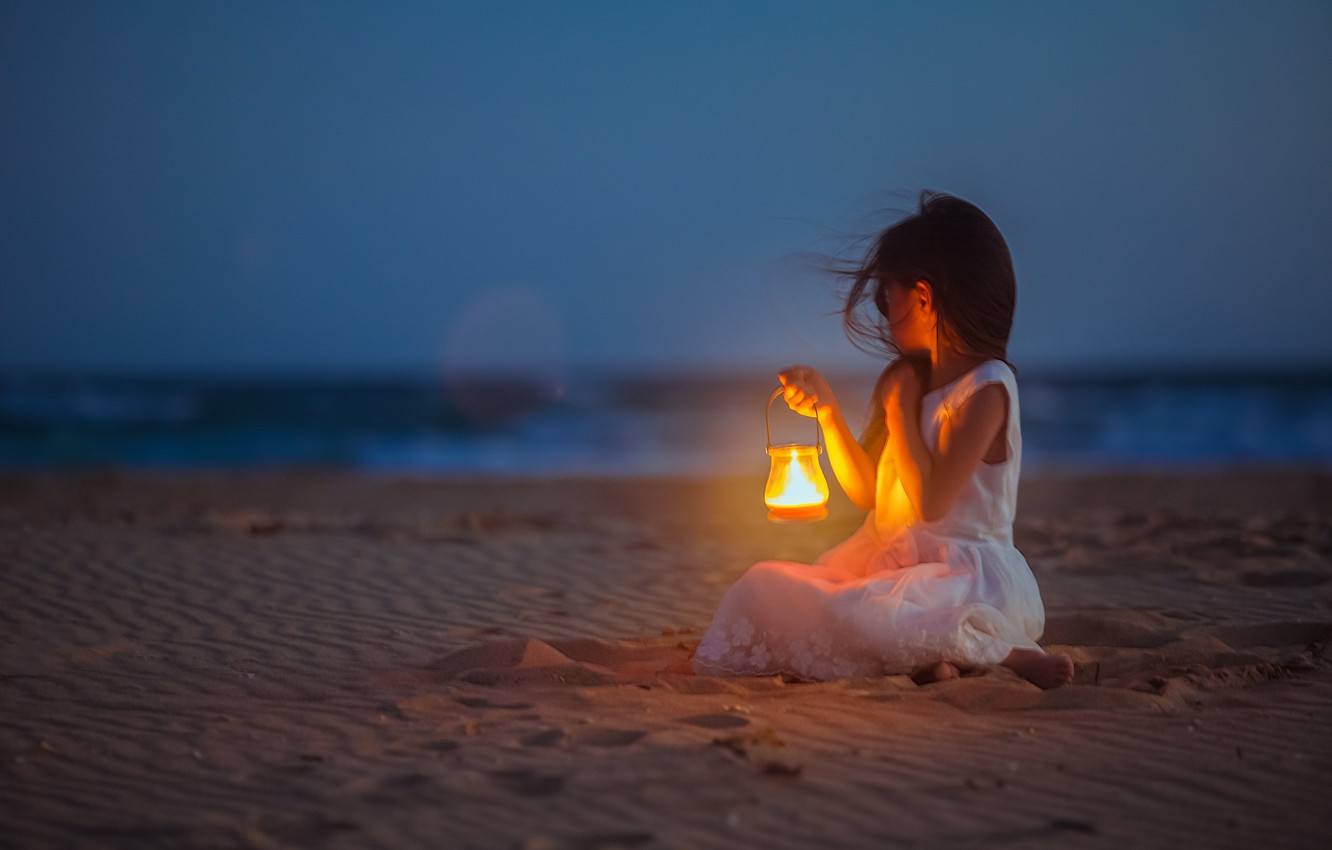 Photo Wallpaper Sand, Sea, Shore, Meeting, Lamp, Child, - Udas Quotes In Urdu - 1332x850 Wallpaper Photo Wallpaper Sand, Sea, Shore, Meeting, Lamp, Child, - Udas Quotes In Urdu - 1332x850 Wallpaper