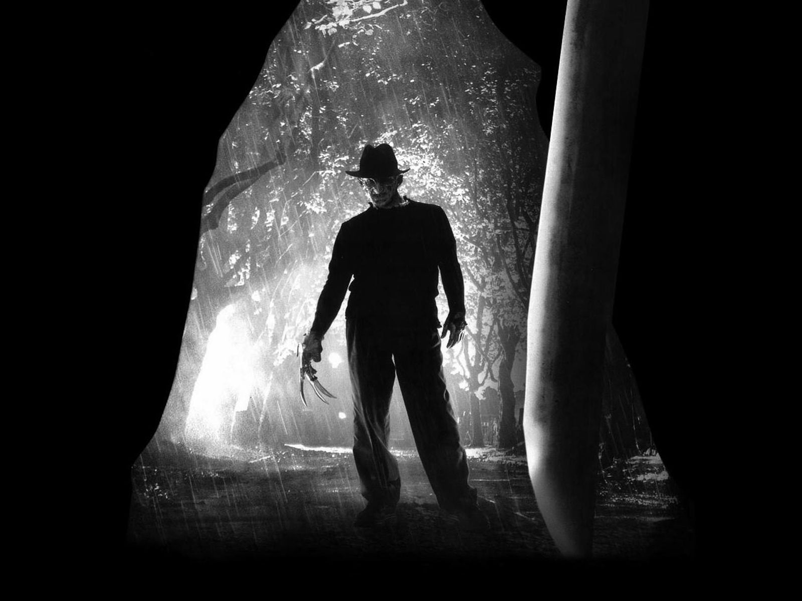 Freddy Krueger In The Dark - HD Wallpaper 