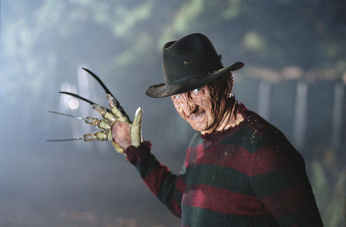 Freddy Krueger Movie Scene - HD Wallpaper 