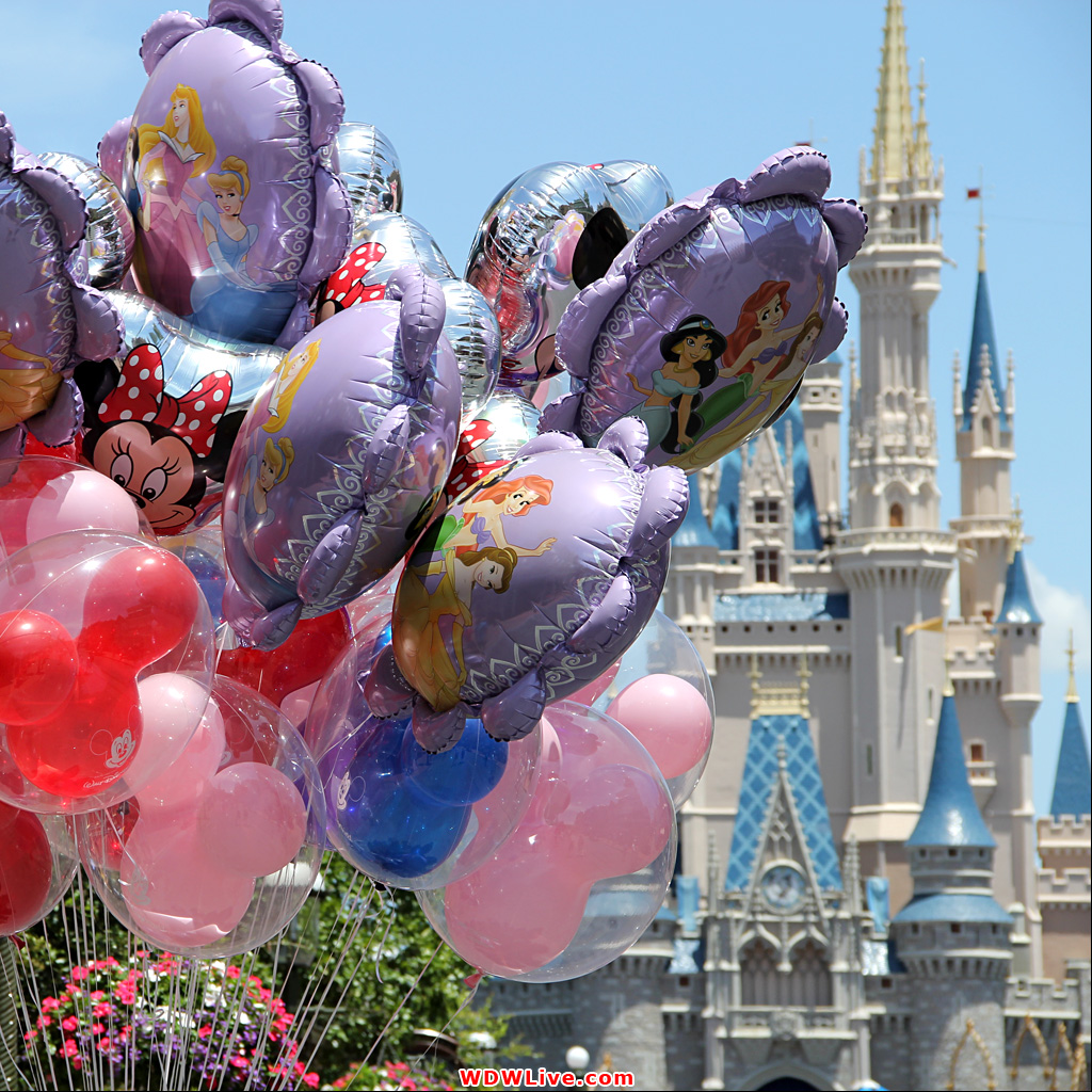 Disney Character Balloons On Main Street Ipad Wallpaper - Cinderella Castle - HD Wallpaper 