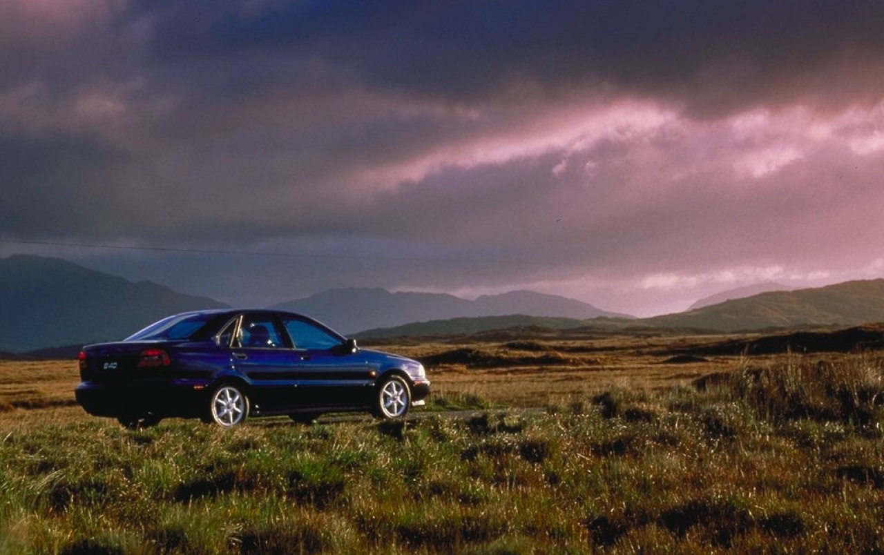 Volvo S40 - HD Wallpaper 